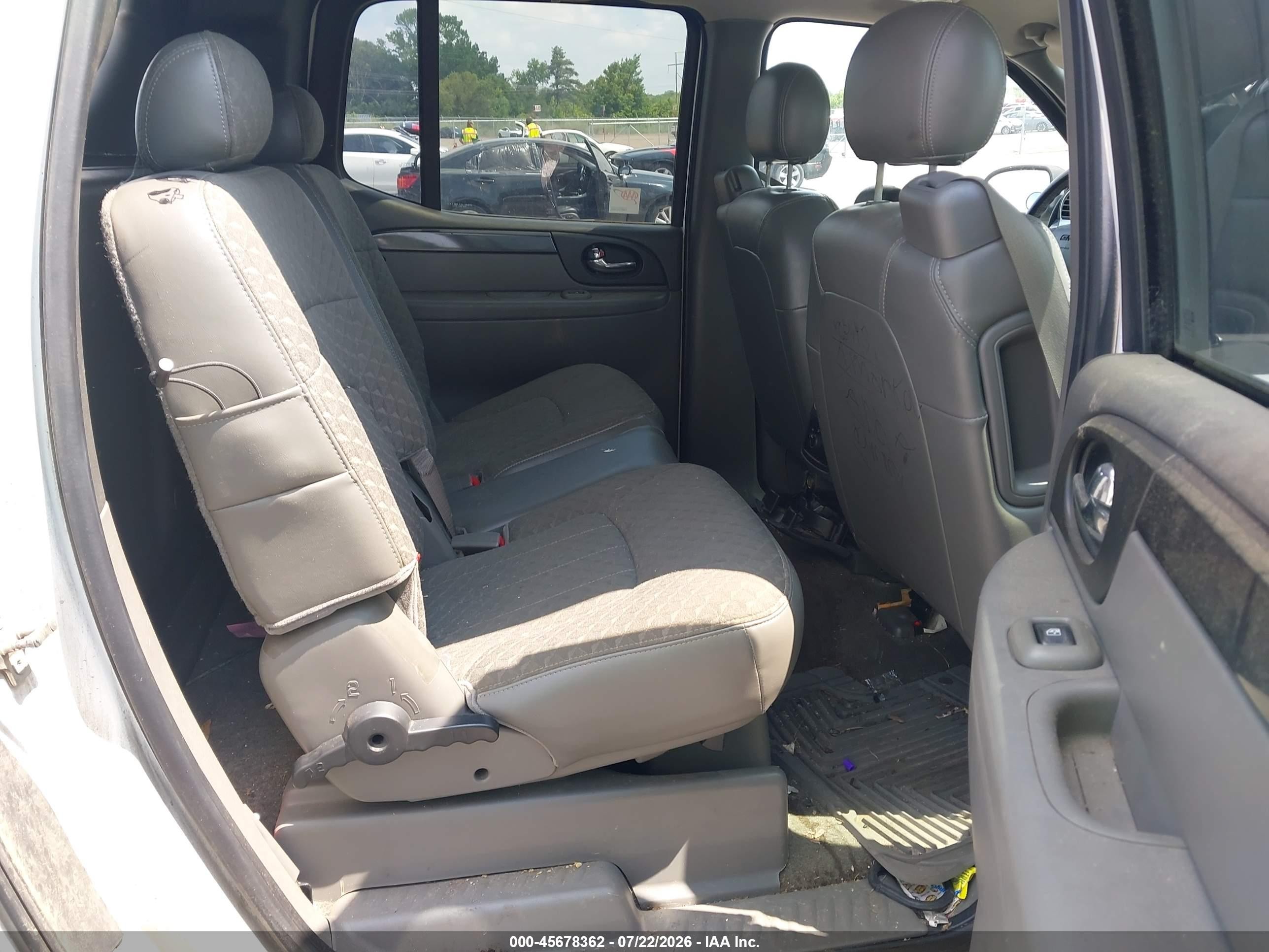 2004 Gmc Envoy Xuv Sle White vin: 1GKES12S046191124