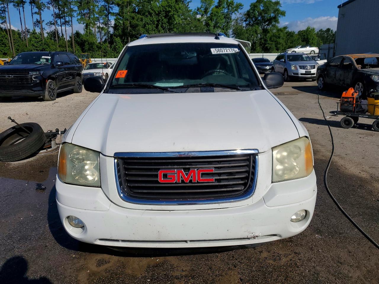 2004 Gmc Envoy Xuv White vin: 1GKES12S246178620