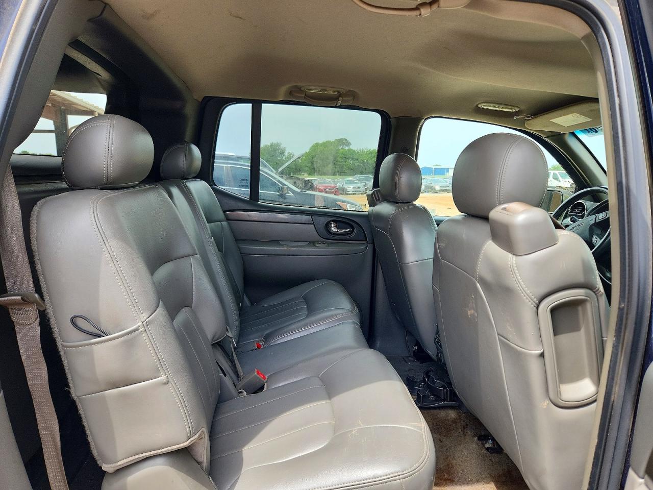 2004 Gmc Envoy Xuv Blue vin: 1GKES12S346185933