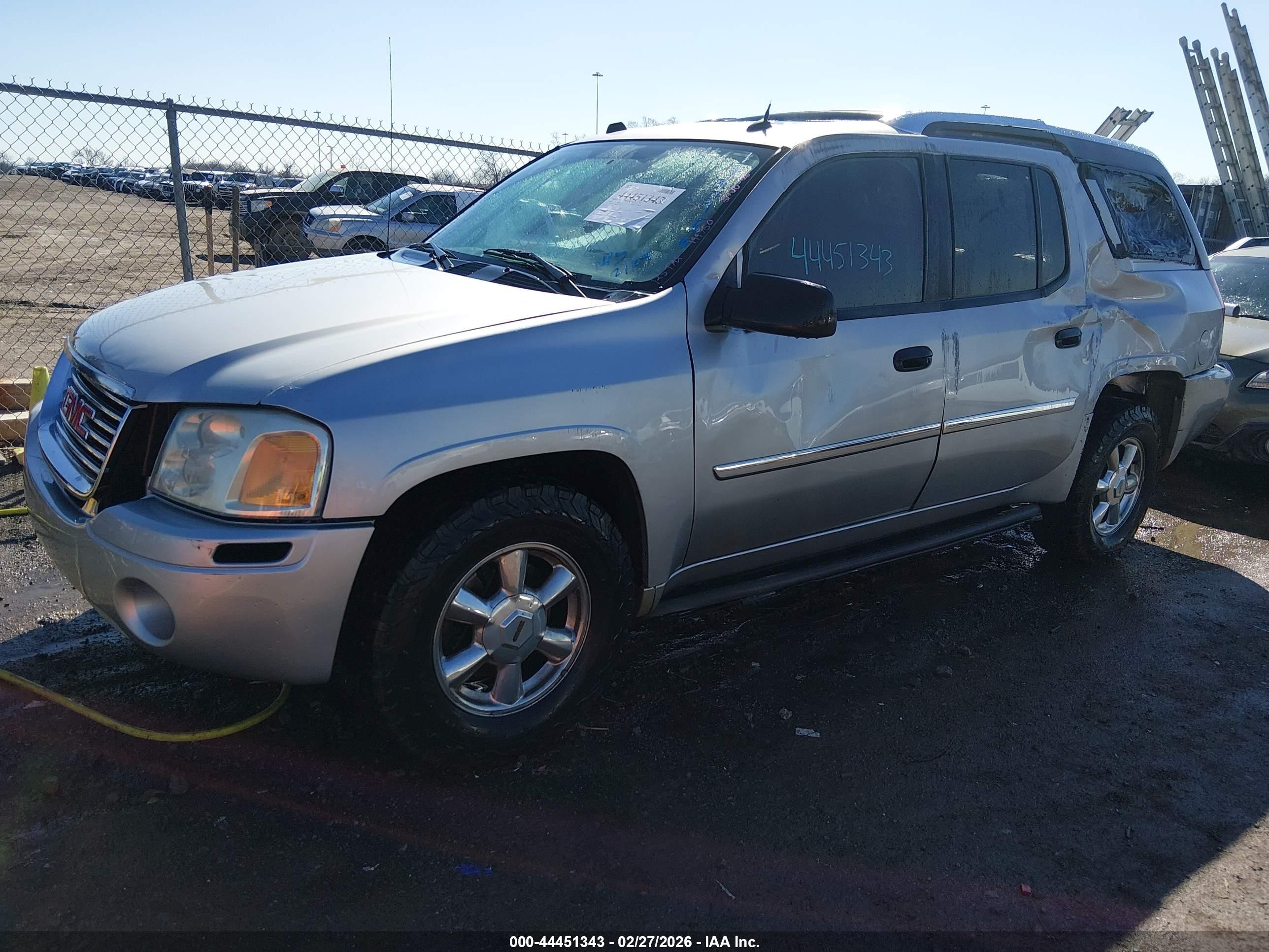 2005 Gmc Envoy Xuv Sle Серебряный vin: 1GKES12S856199750