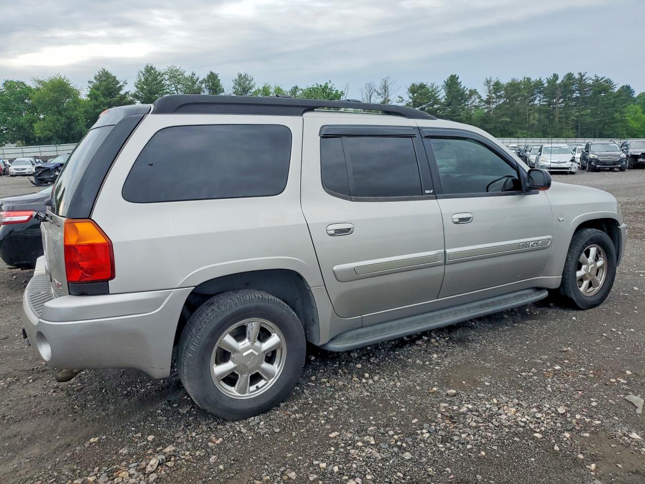 2004 Gmc Envoy Xl Beige vin: 1GKES16P746118273