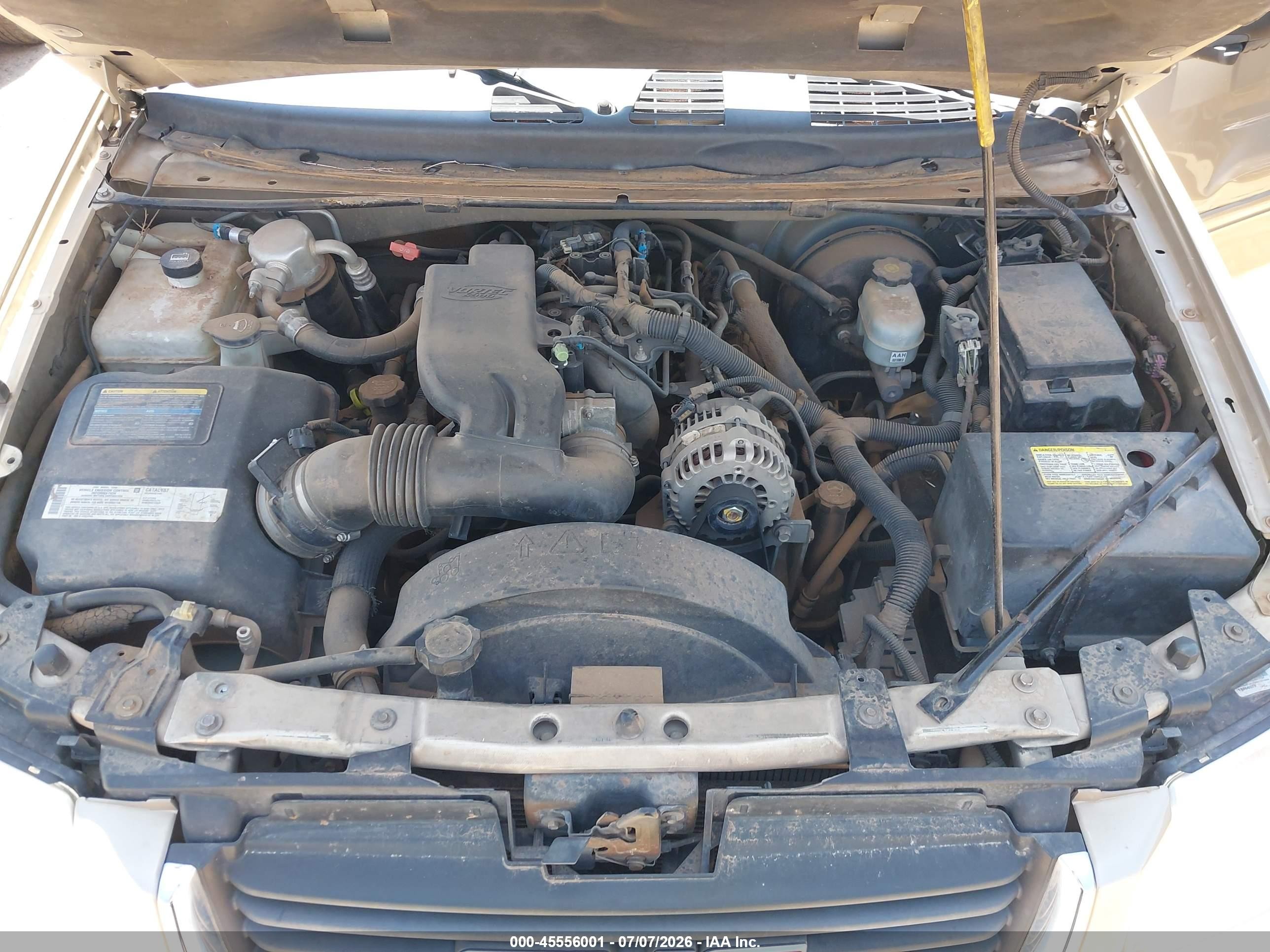 2004 Gmc Envoy Xl Sle Gold vin: 1GKES16P946218147