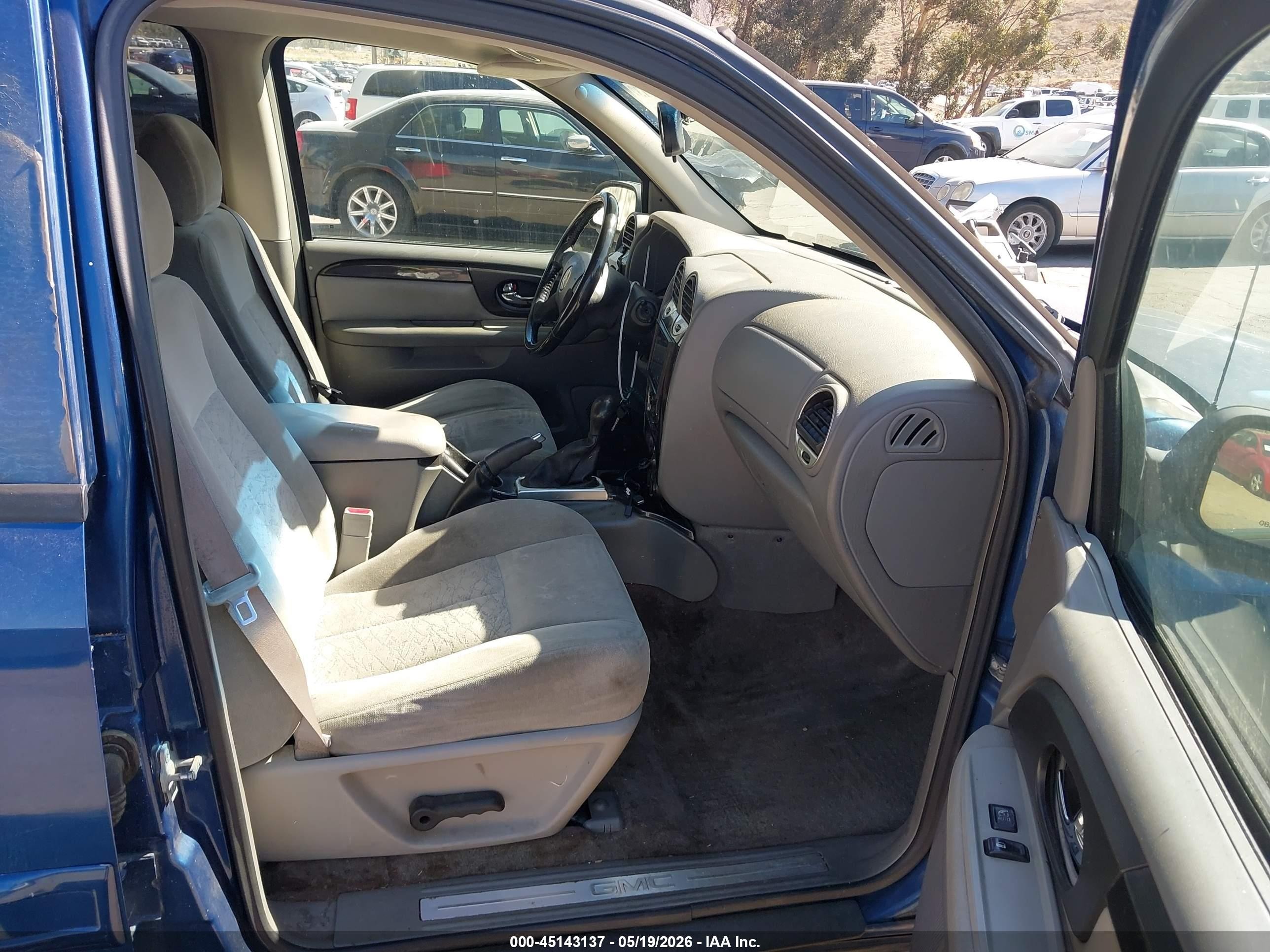 2005 Gmc Envoy Xl Sle Blue vin: 1GKES16S056124857