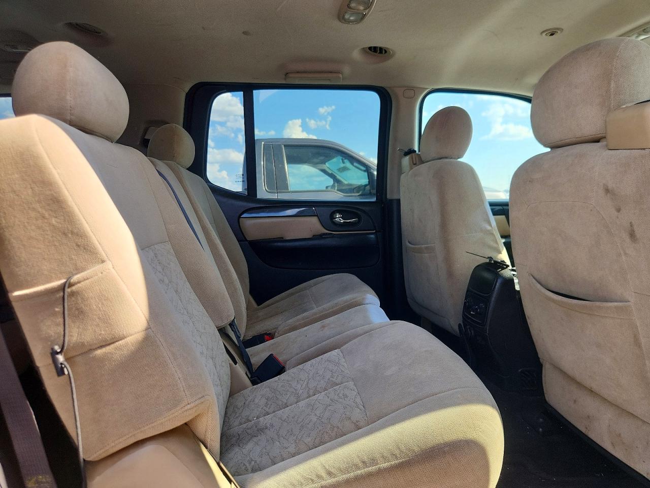 2005 Gmc Envoy Xl Red vin: 1GKES16S056162430