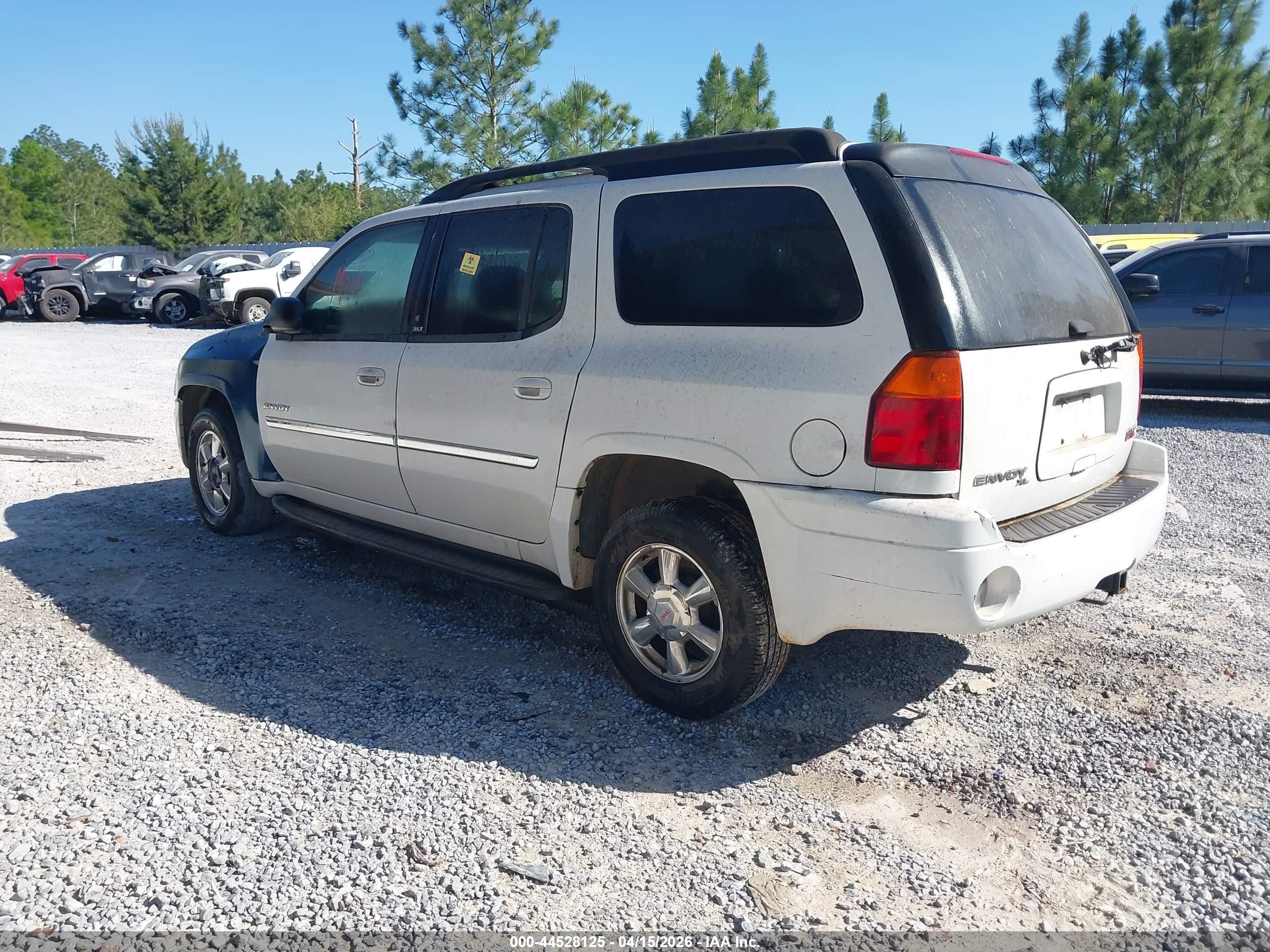 2006 Gmc Envoy Xl Slt White vin: 1GKES16S066139277