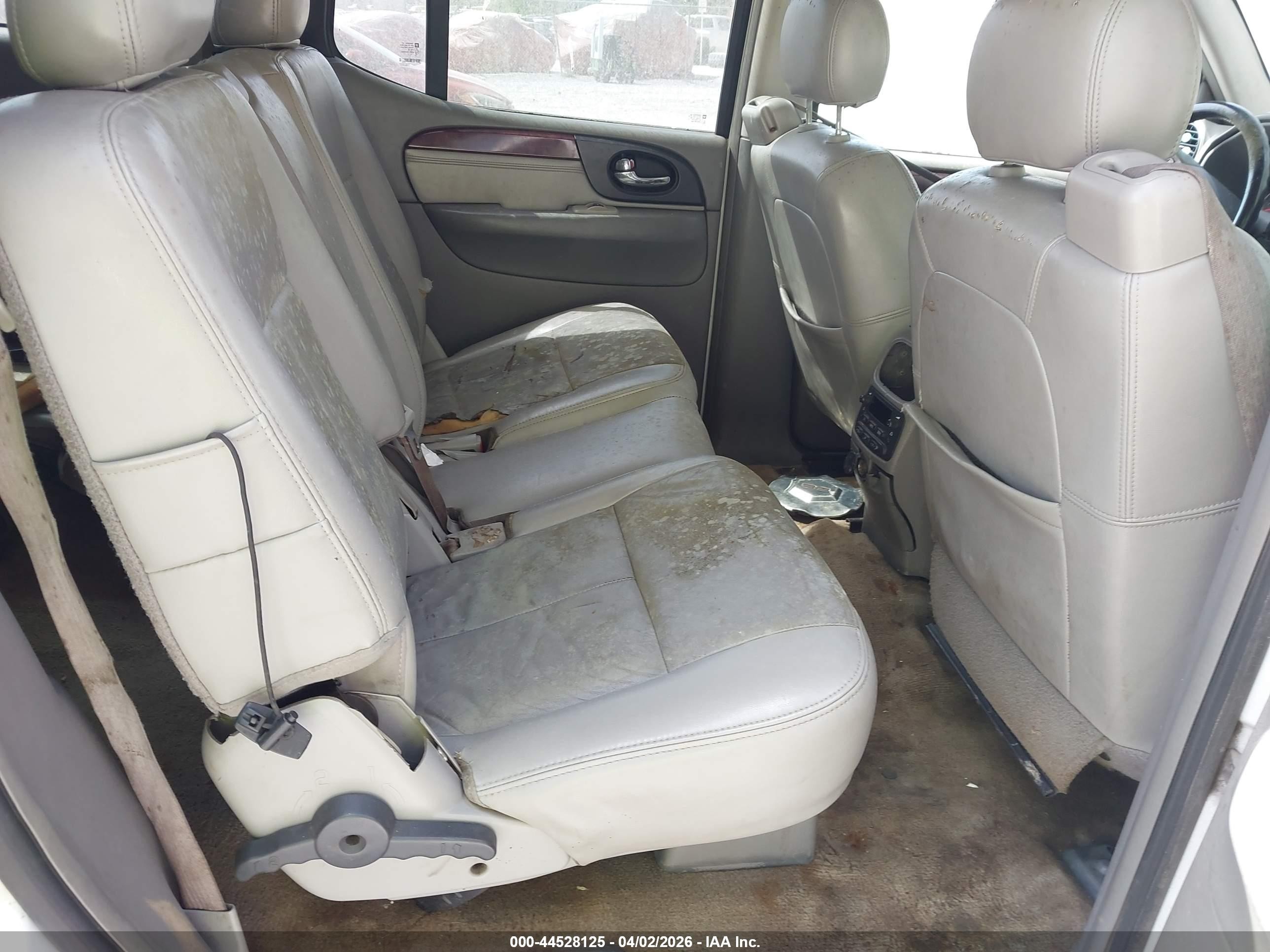 2006 Gmc Envoy Xl Slt White vin: 1GKES16S066139277