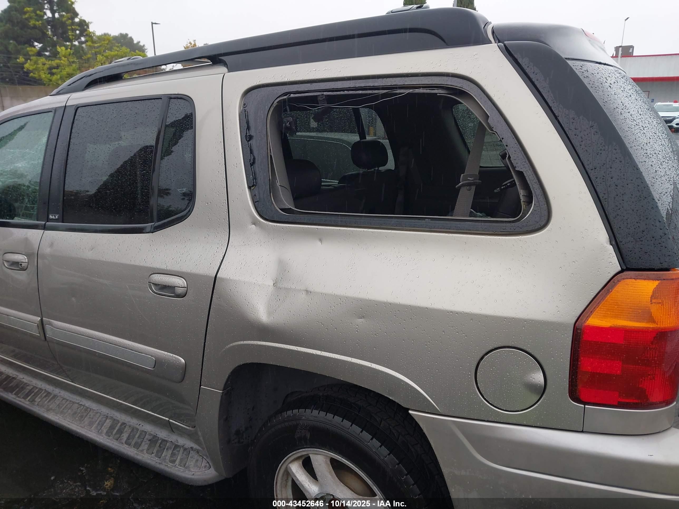 2002 Gmc Envoy Xl Slt Beige vin: 1GKES16S326138537