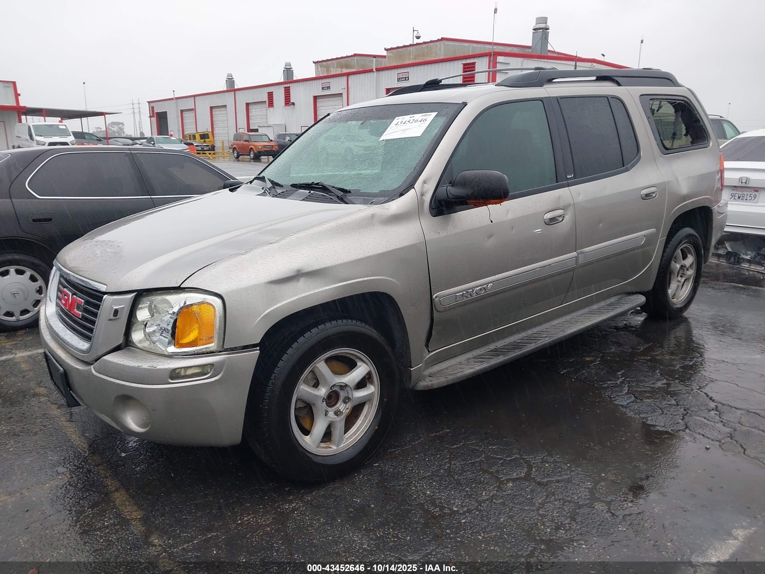 2002 Gmc Envoy Xl Slt Beige vin: 1GKES16S326138537