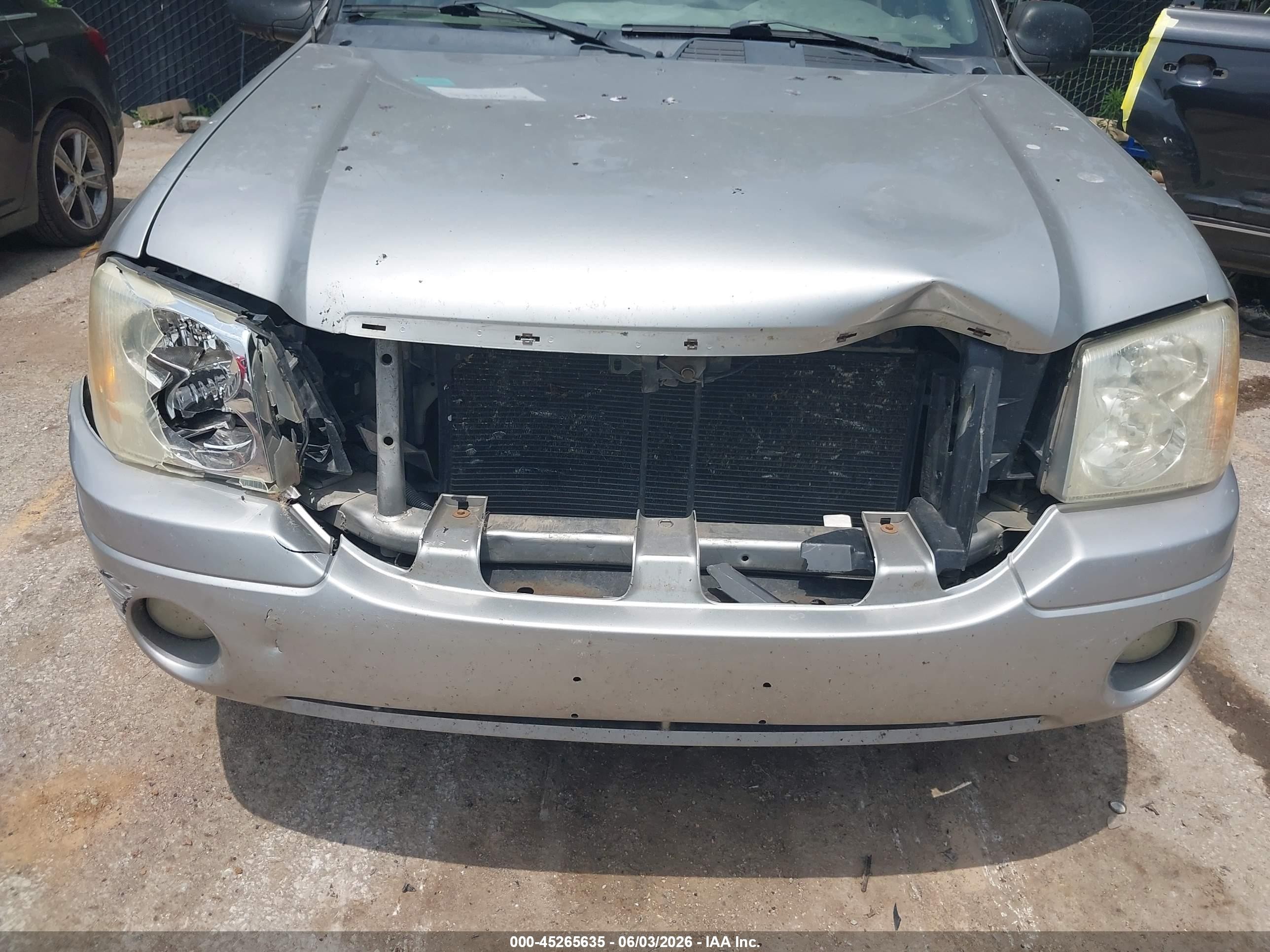 2004 Gmc Envoy Xl Sle Серебряный vin: 1GKES16S346123362