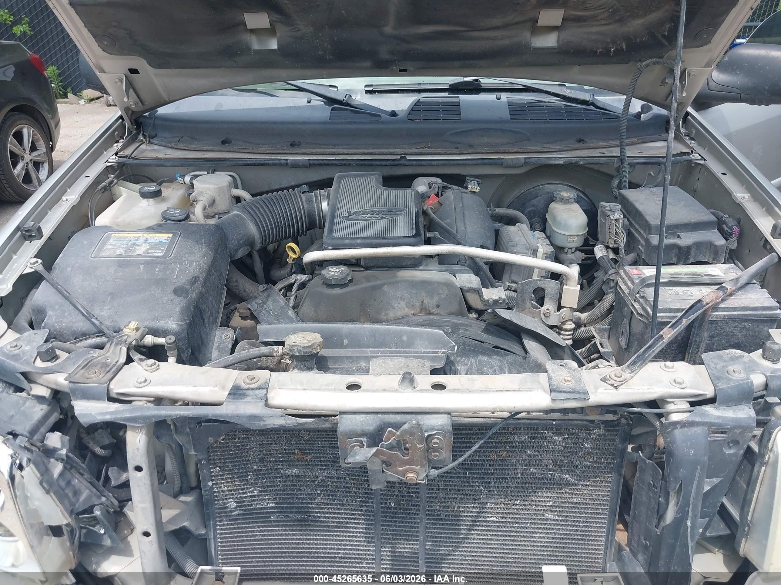 2004 Gmc Envoy Xl Sle Серебряный vin: 1GKES16S346123362