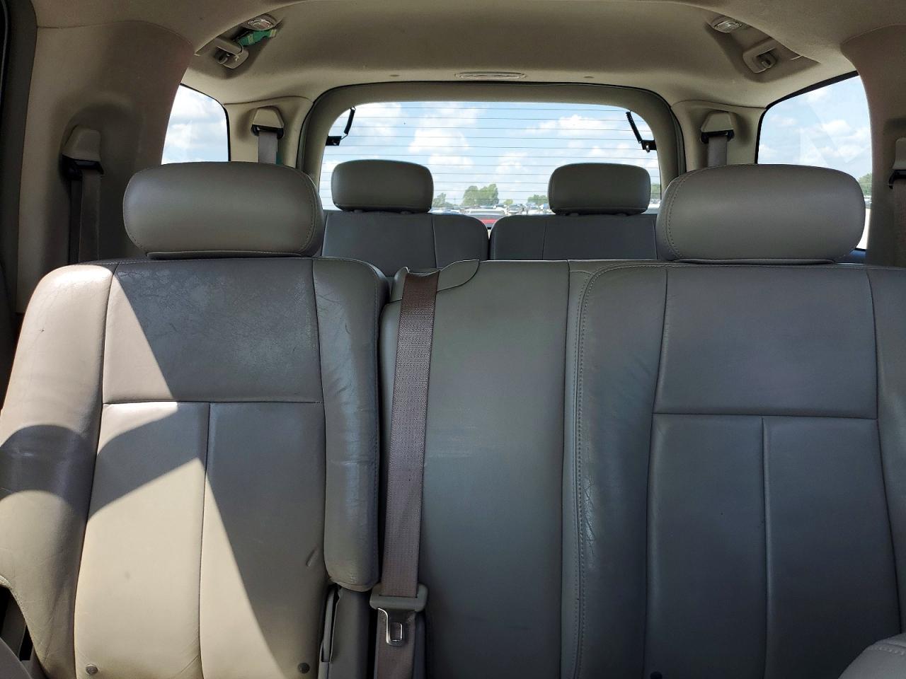 2005 Gmc Envoy Xl White vin: 1GKES16S456149941