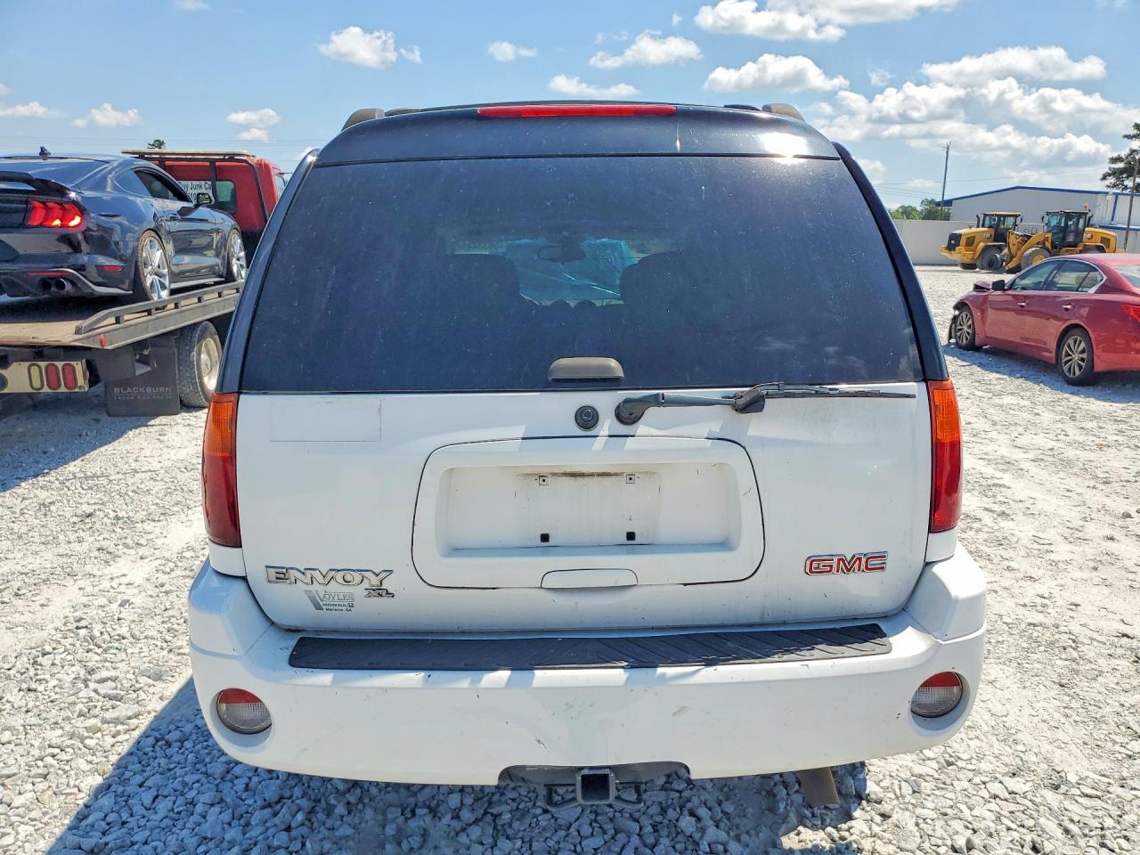 2005 Gmc Envoy Xl White vin: 1GKES16S456149941