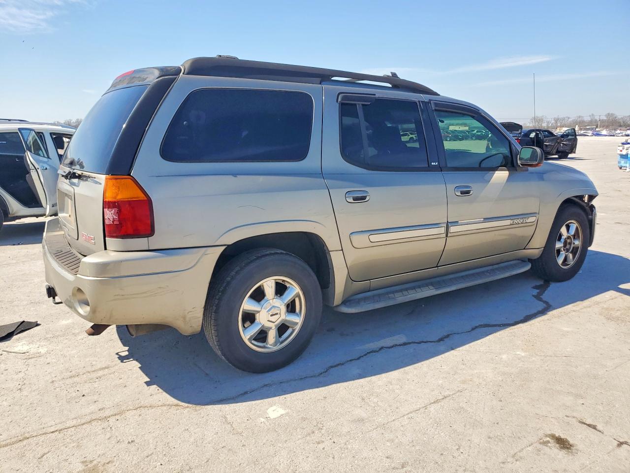 2003 Gmc Envoy Xl Tan vin: 1GKES16S536108019