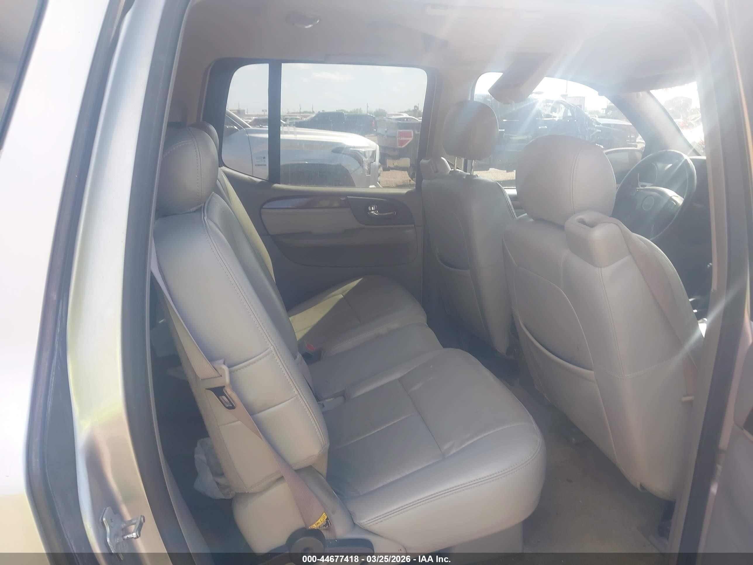 2006 Gmc Envoy Xl Slt Gray vin: 1GKES16S666115646