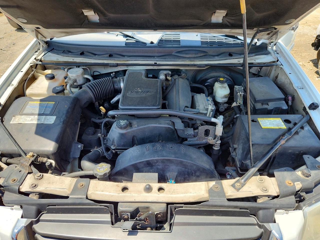 2003 Gmc Envoy Xl White vin: 1GKES16S736126232