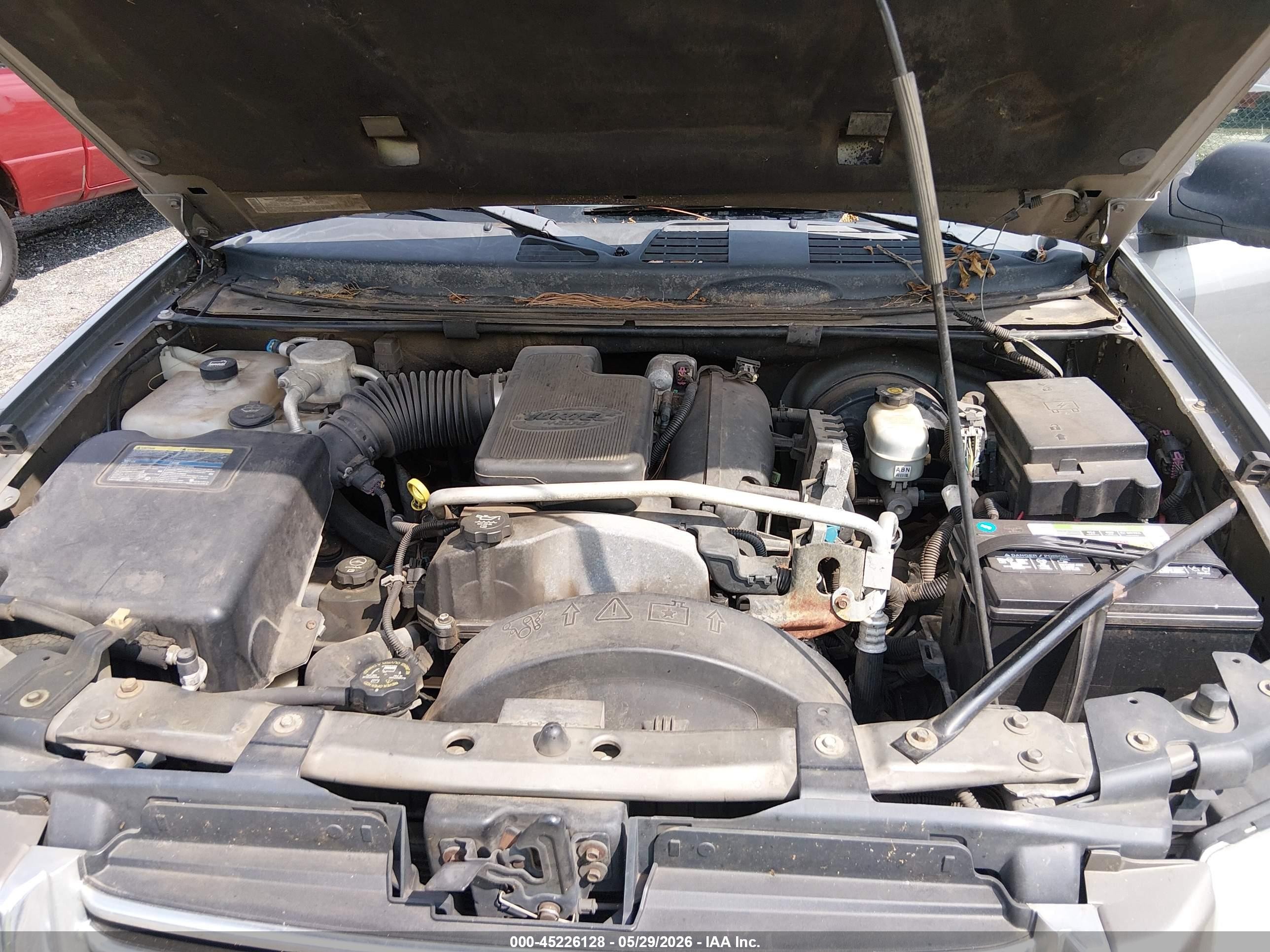2006 Gmc Envoy Xl Sle Gray vin: 1GKES16S766137722