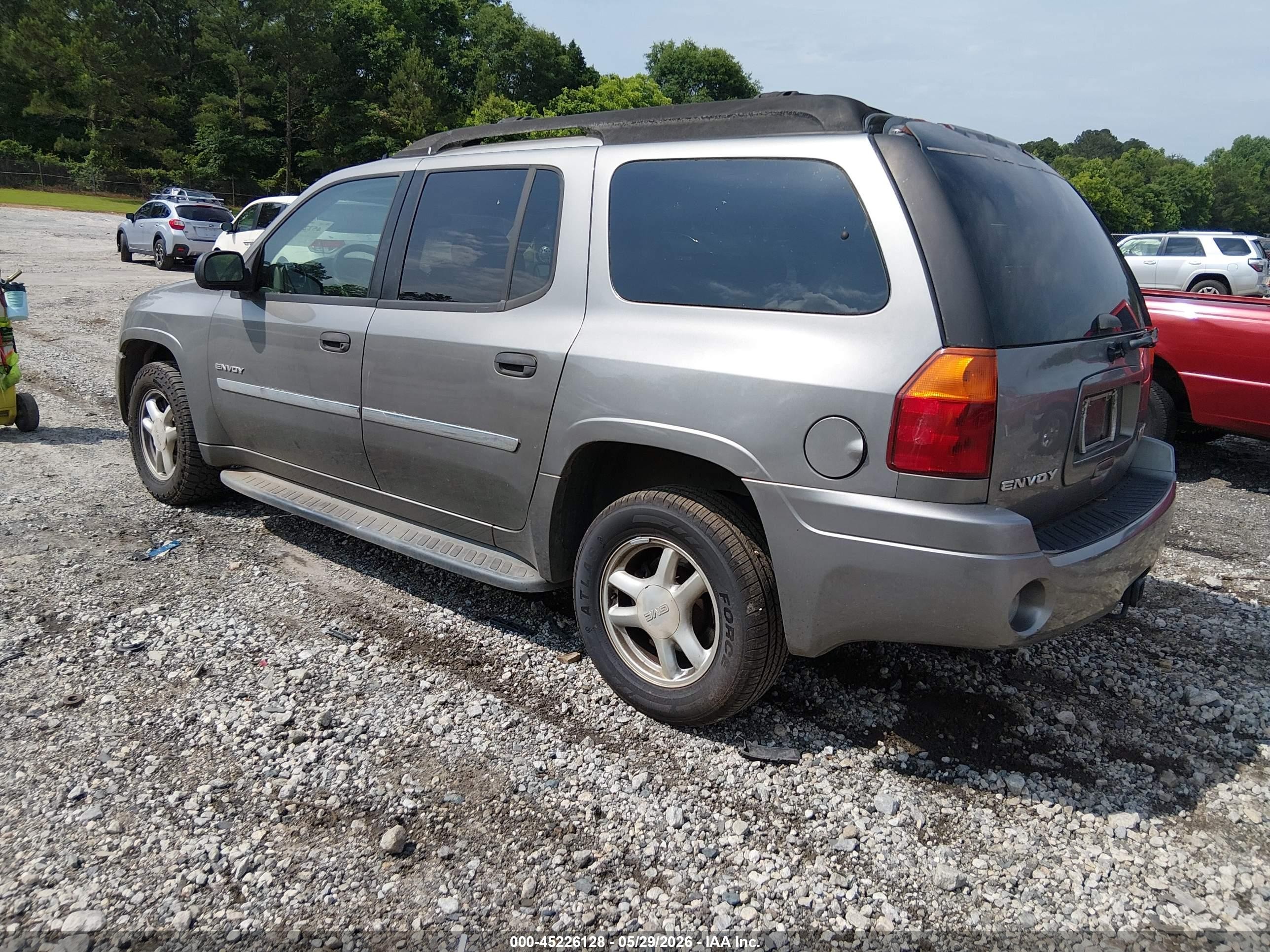 2006 Gmc Envoy Xl Sle Gray vin: 1GKES16S766137722