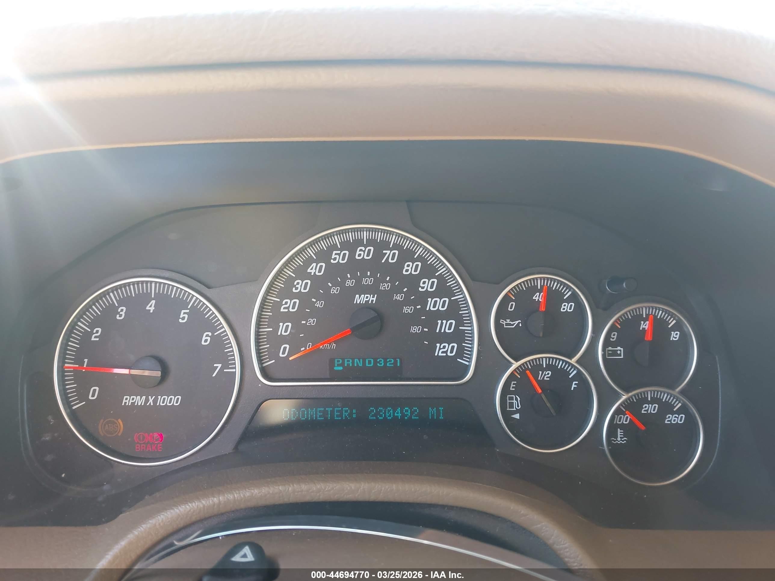 2002 Gmc Envoy Xl Slt White vin: 1GKES16S826105436