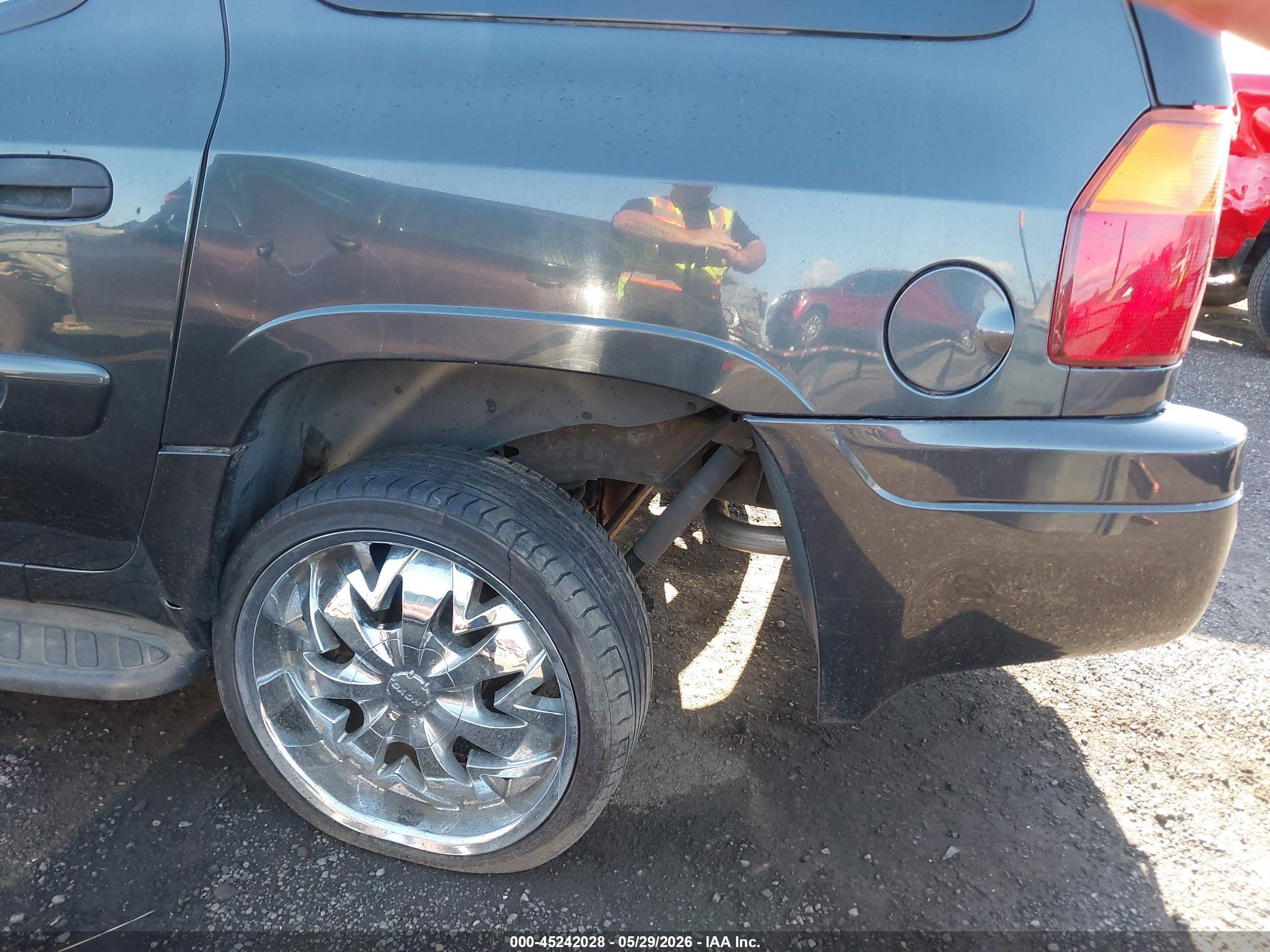 2004 Gmc Envoy Xl Sle Черный vin: 1GKES16S846205121