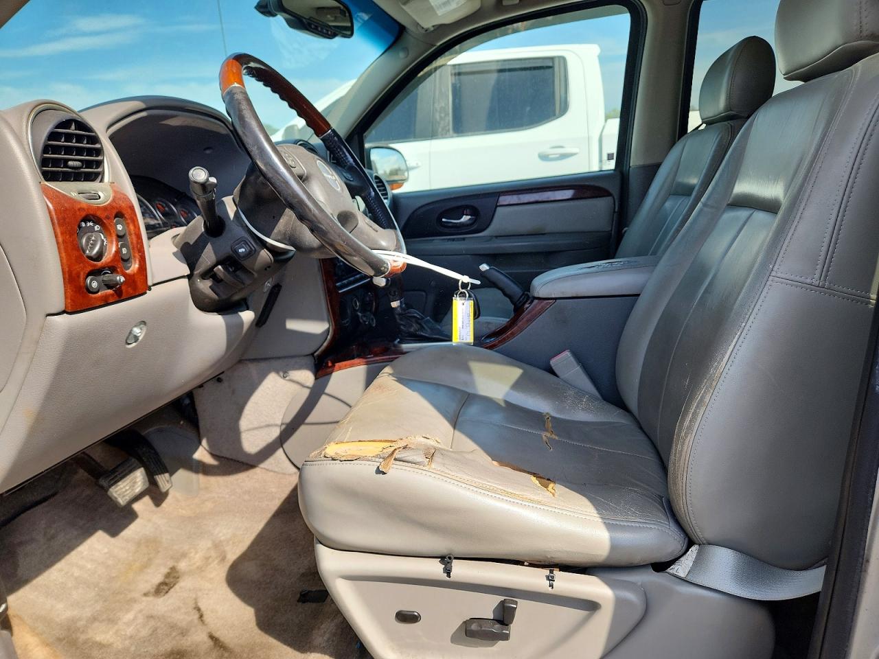 2008 Gmc Envoy Denali Серебряный vin: 1GKES63M082226187
