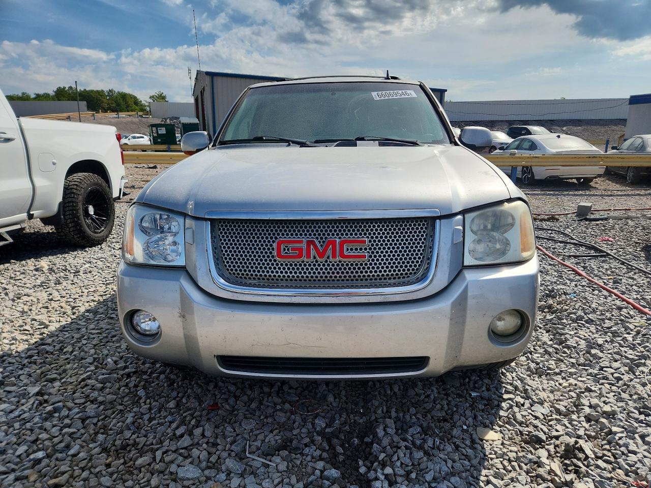 2008 Gmc Envoy Denali Серебряный vin: 1GKES63M082226187