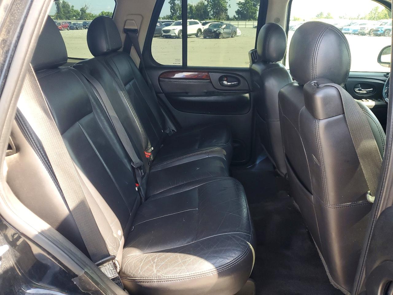 2008 Gmc Envoy Denali Black vin: 1GKES63M582163815