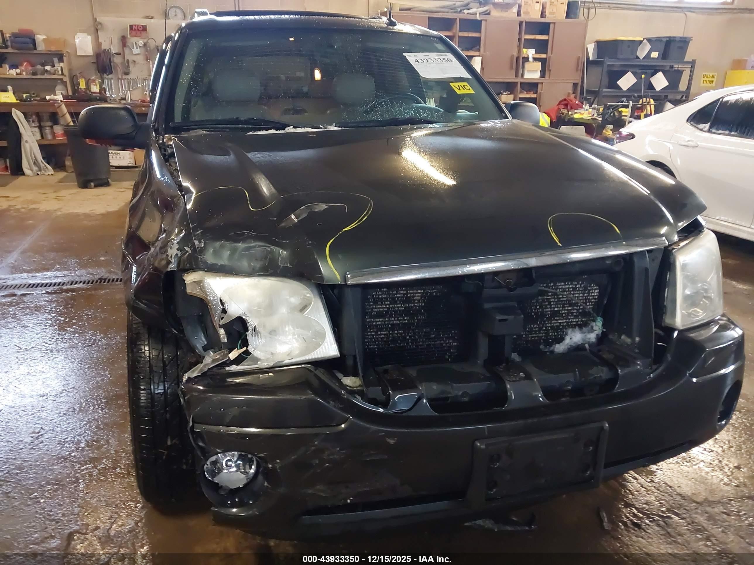 2005 Gmc Envoy Xuv Slt Gray vin: 1GKET12M356100105