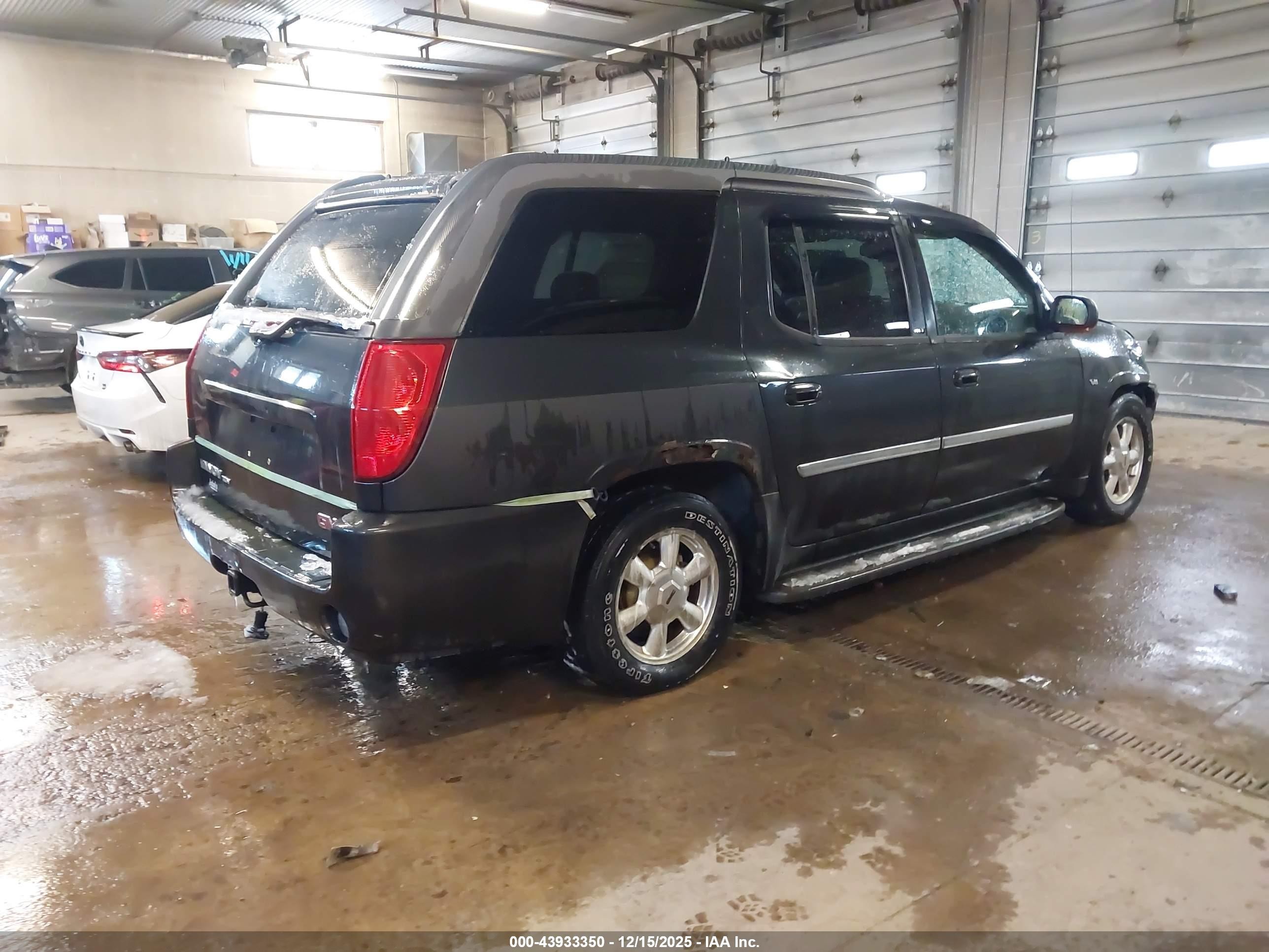 2005 Gmc Envoy Xuv Slt Gray vin: 1GKET12M356100105