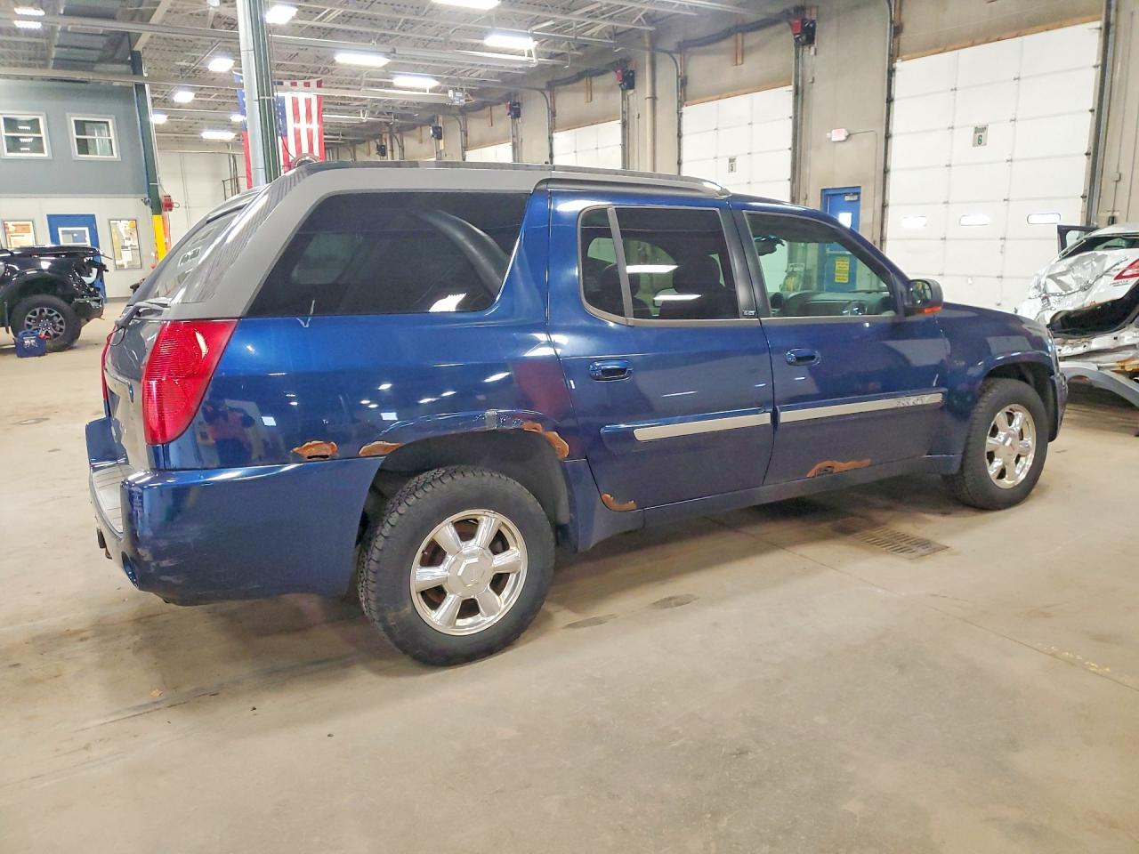 2004 Gmc Envoy Xuv Blue vin: 1GKET12P046170847