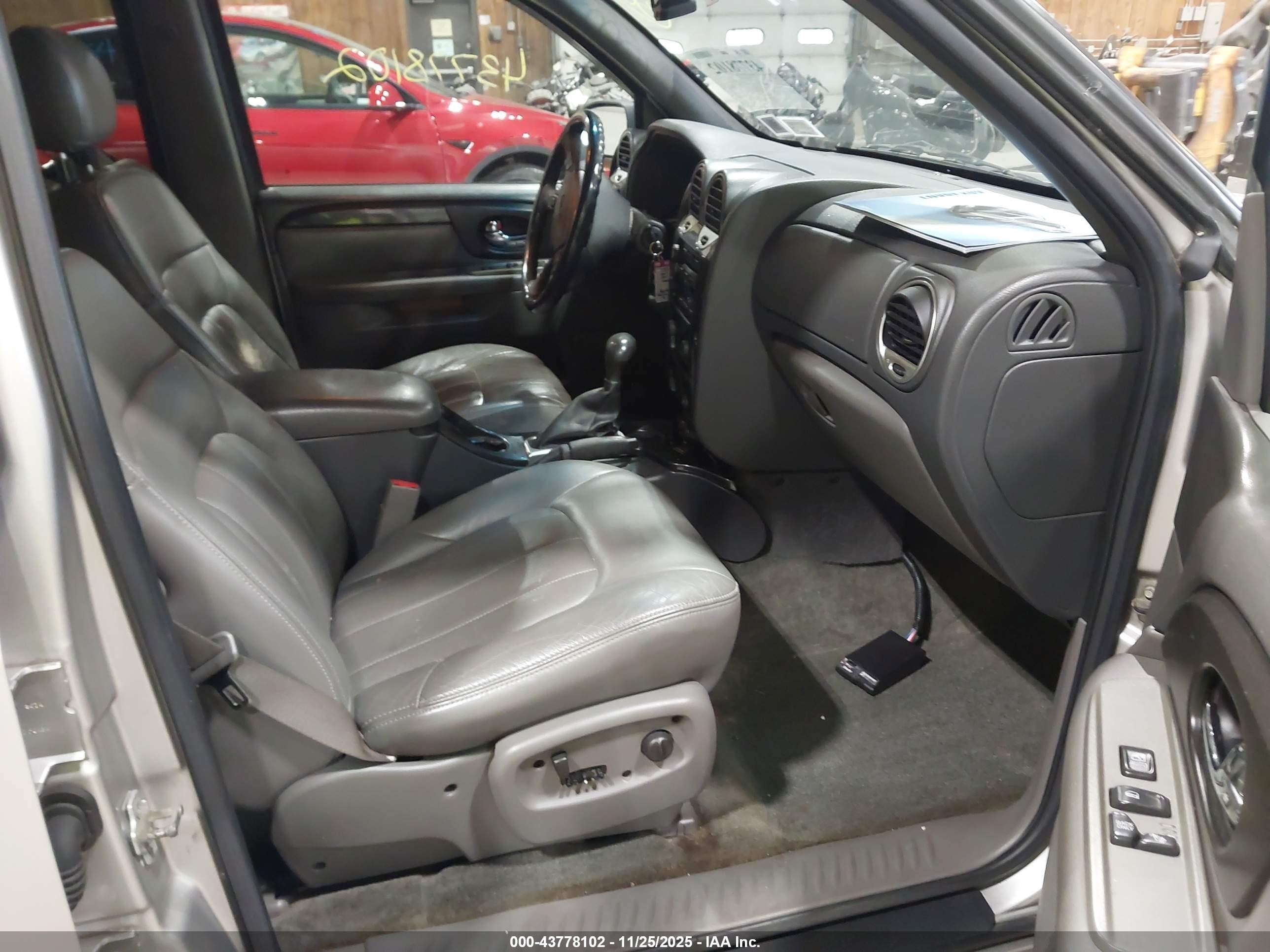 2004 Gmc Envoy Xuv Slt Серый vin: 1GKET12P246166508