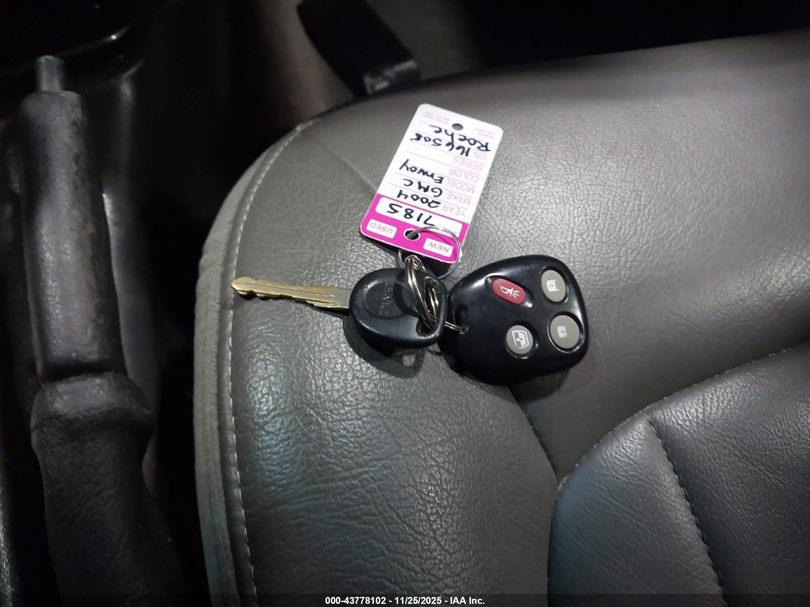 2004 Gmc Envoy Xuv Slt Серый vin: 1GKET12P246166508