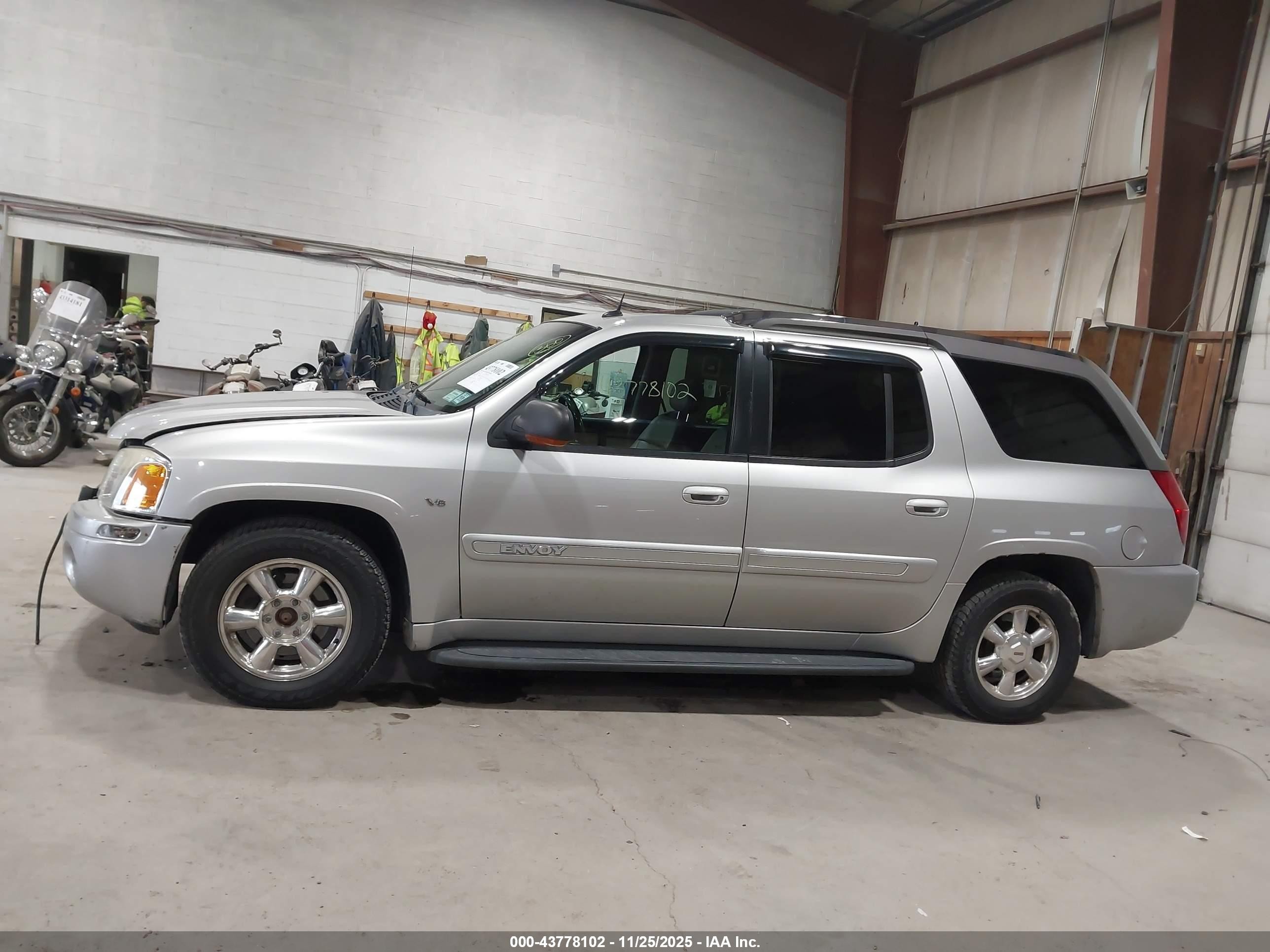 2004 Gmc Envoy Xuv Slt Серый vin: 1GKET12P246166508