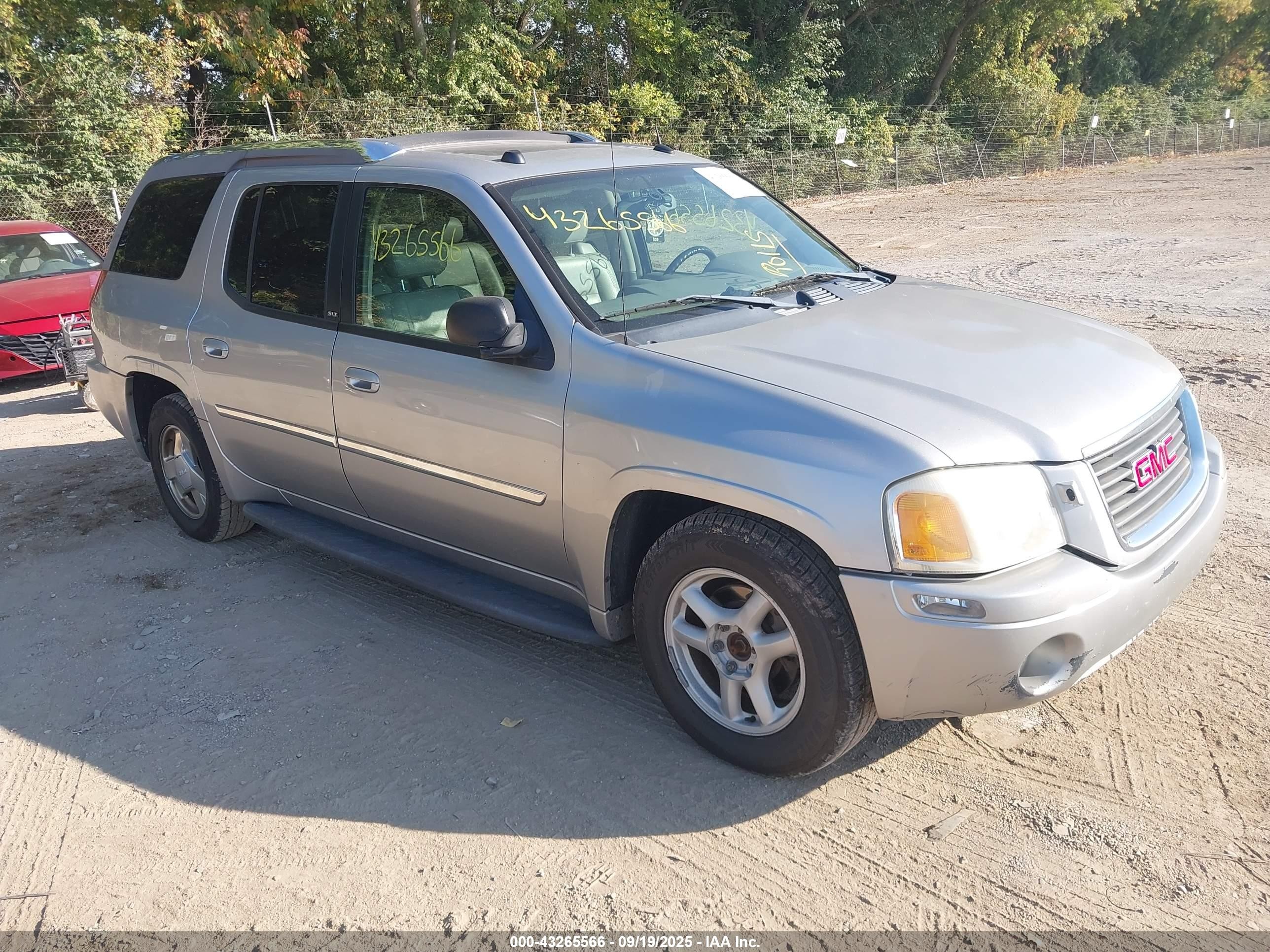 2005 Gmc Envoy Xuv Slt Серебряный vin: 1GKET12S956158413