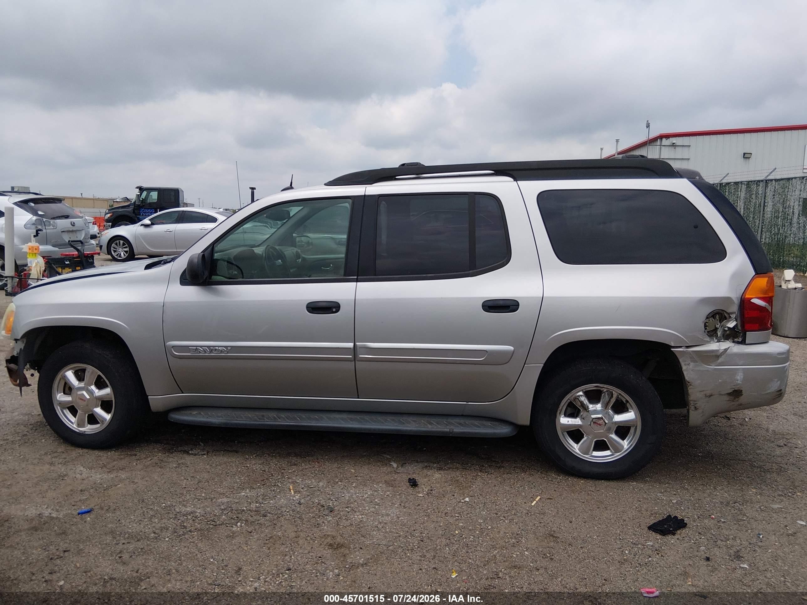 2004 Gmc Envoy Xl Sle Silver vin: 1GKET16S146205328