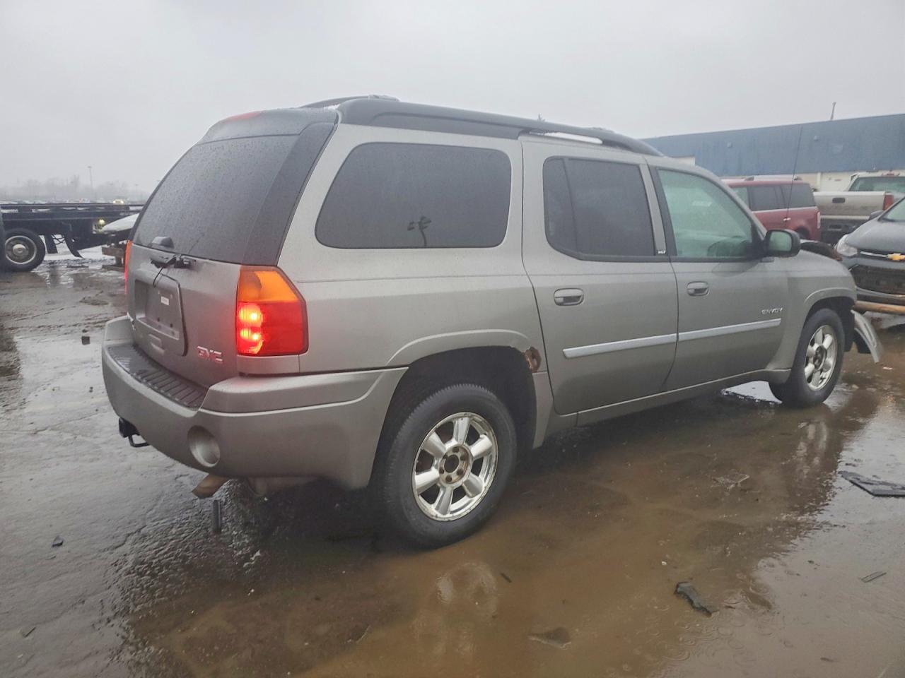 2006 Gmc Envoy Xl Gray vin: 1GKET16S266113244