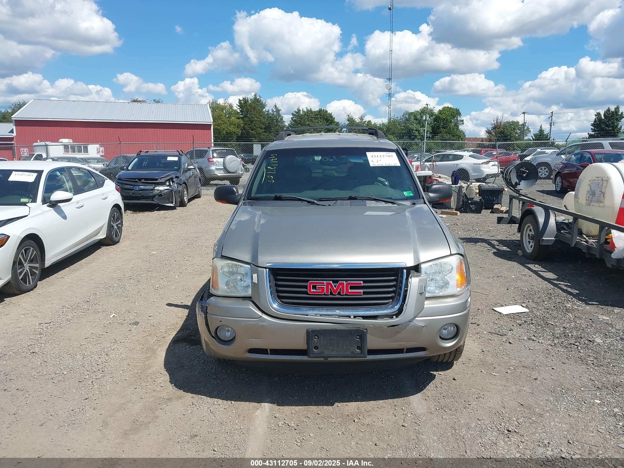 2002 Gmc Envoy Xl Slt Beige vin: 1GKET16S326125364