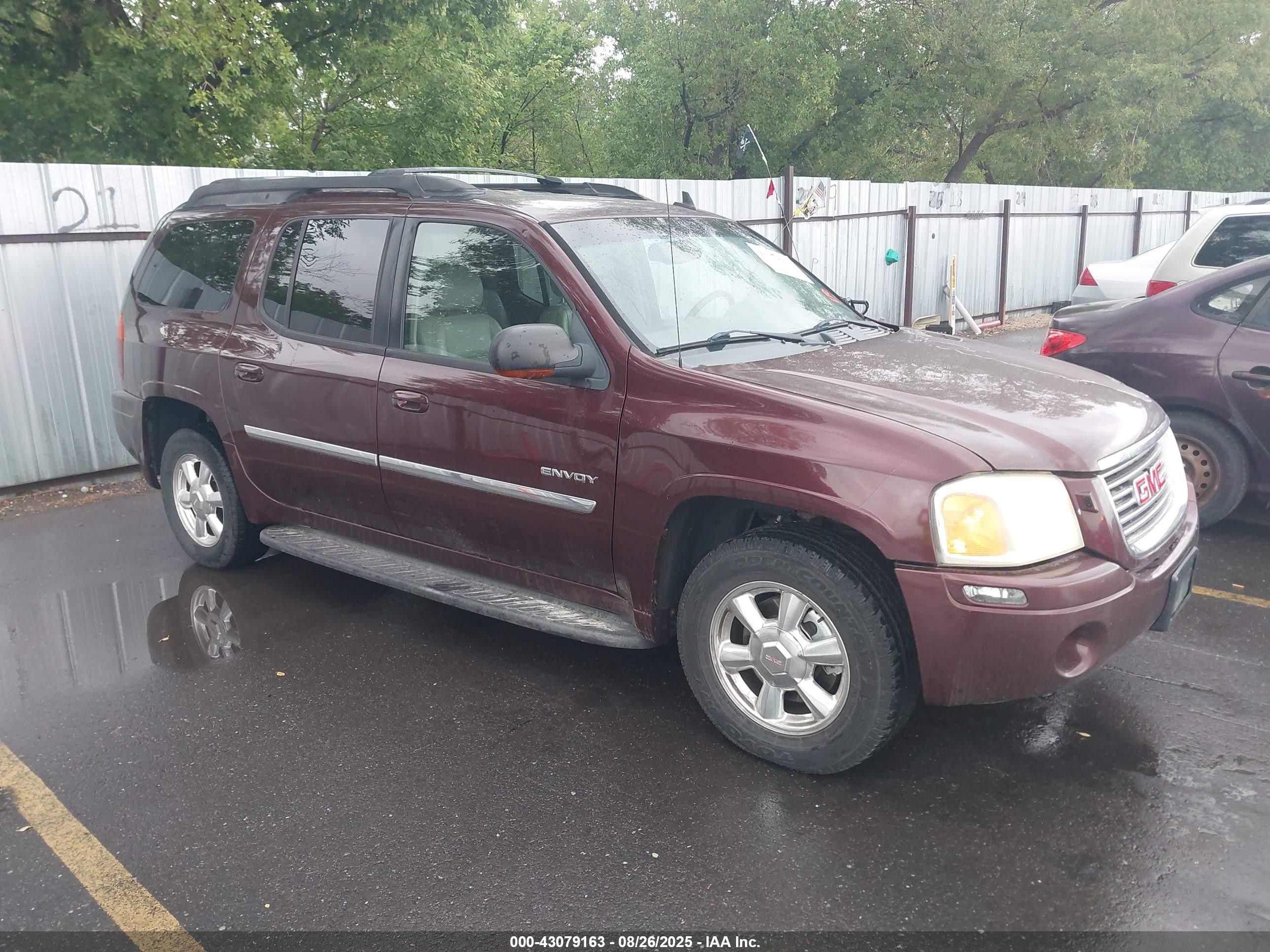 2006 Gmc Envoy Xl Slt Red vin: 1GKET16S366105413