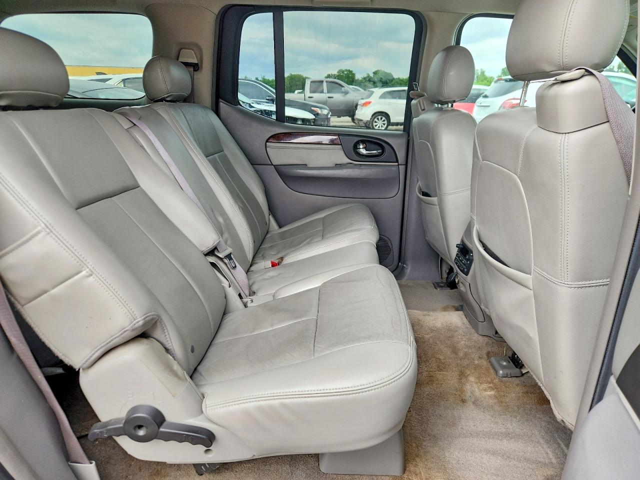 2006 Gmc Envoy Xl Gray vin: 1GKET16S366156166
