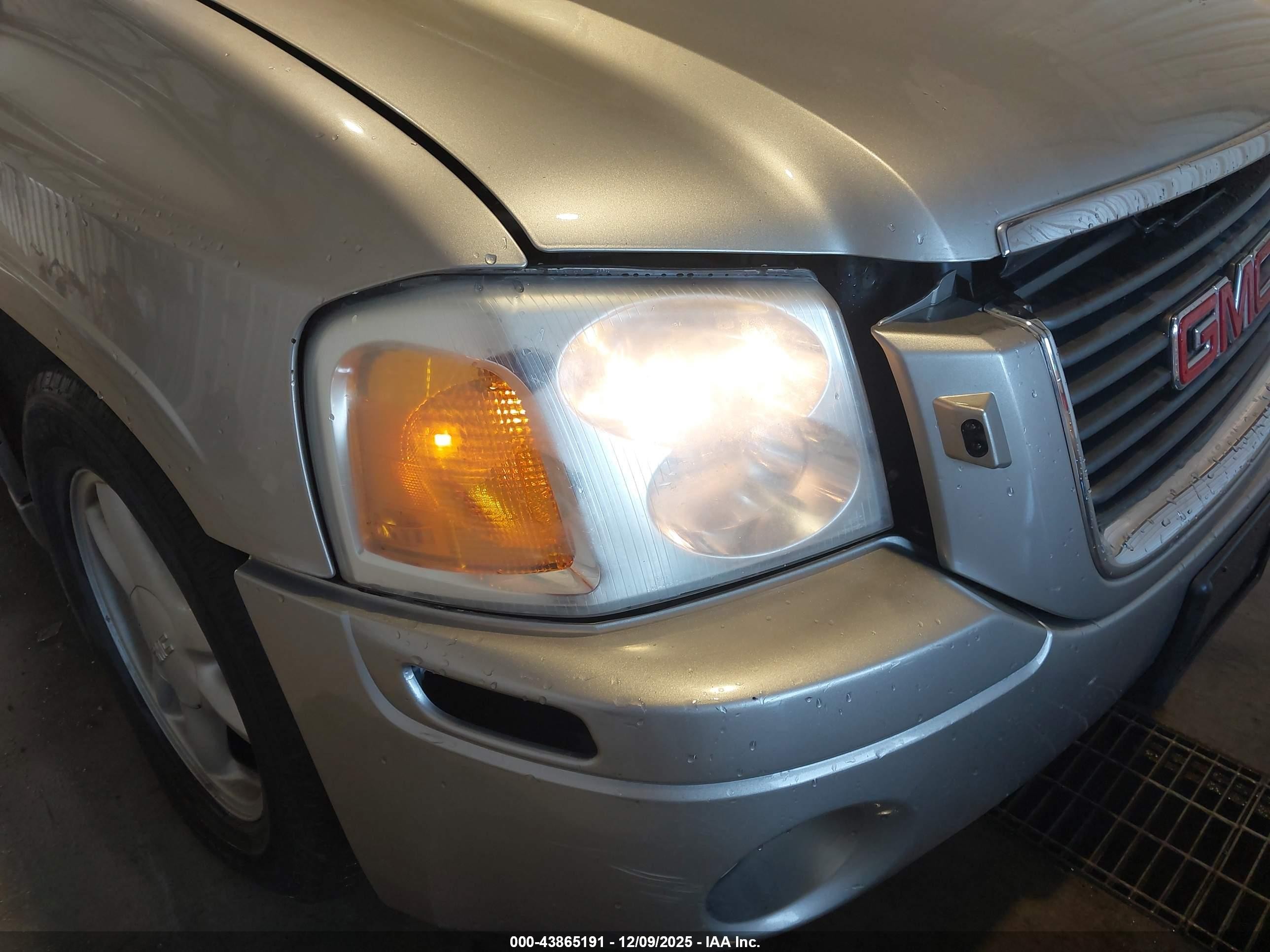 2002 Gmc Envoy Xl Slt Gold vin: 1GKET16S426103213