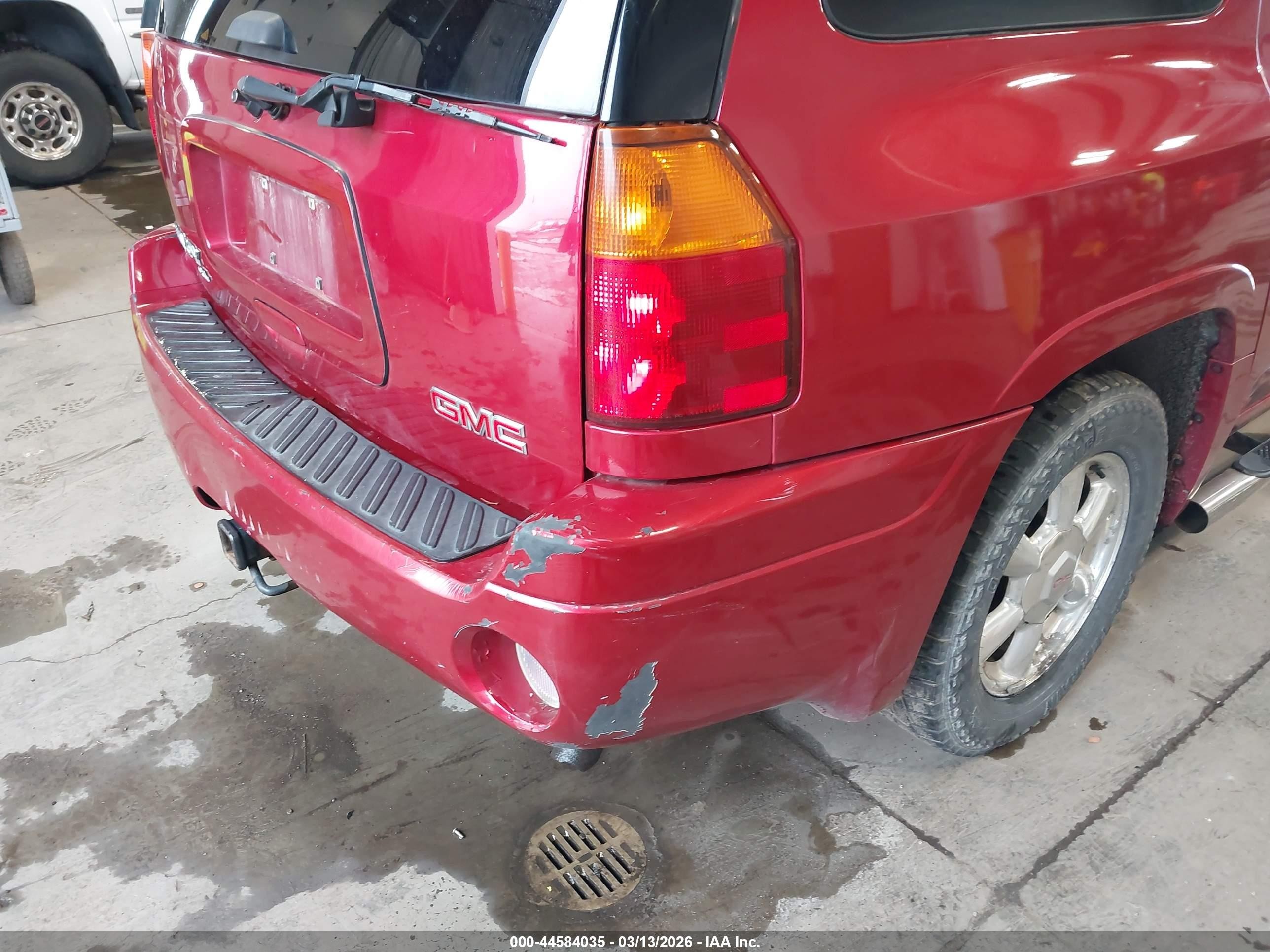 2005 Gmc Envoy Xl Slt Red vin: 1GKET16S456159351