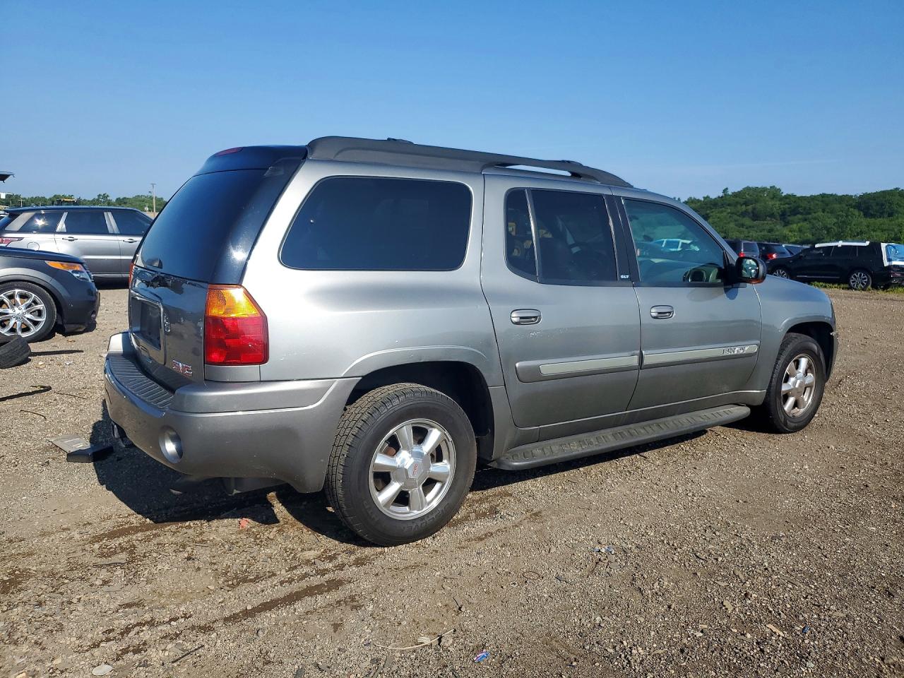 2005 Gmc Envoy Xl Gray vin: 1GKET16S556205446