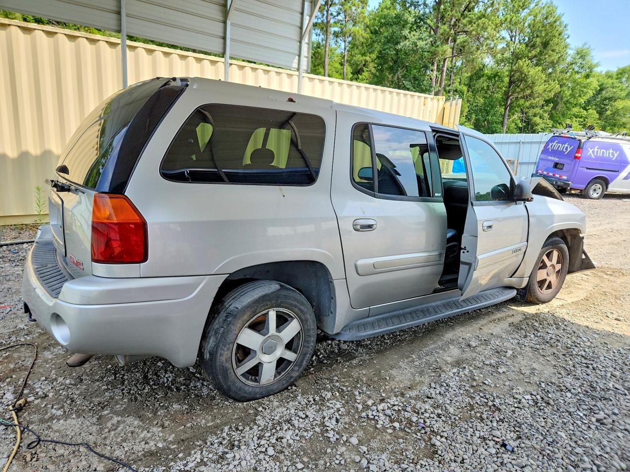 2004 Gmc Envoy Xl Silver vin: 1GKET16S646219483