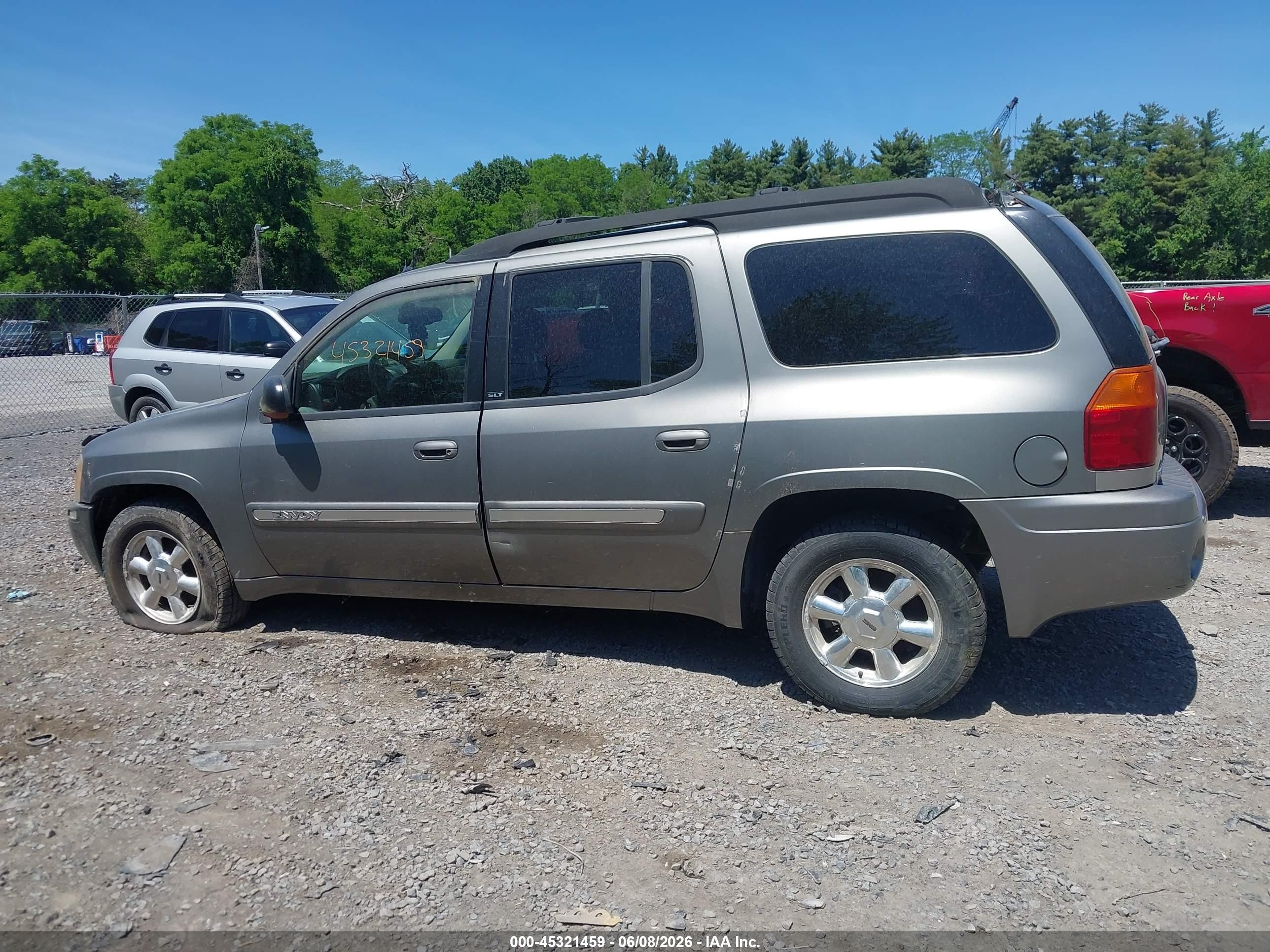 2005 Gmc Envoy Xl Gray vin: 1GKET16S656123032