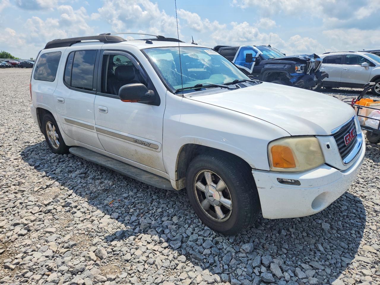 2005 Gmc Envoy Xl Белый vin: 1GKET16S656161862