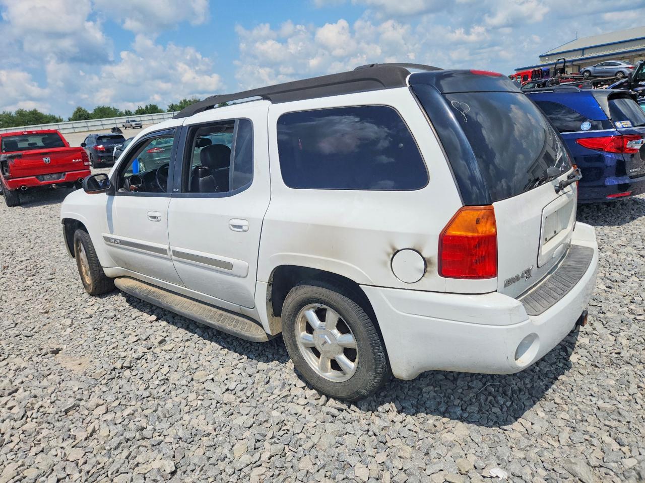 2005 Gmc Envoy Xl Белый vin: 1GKET16S656161862