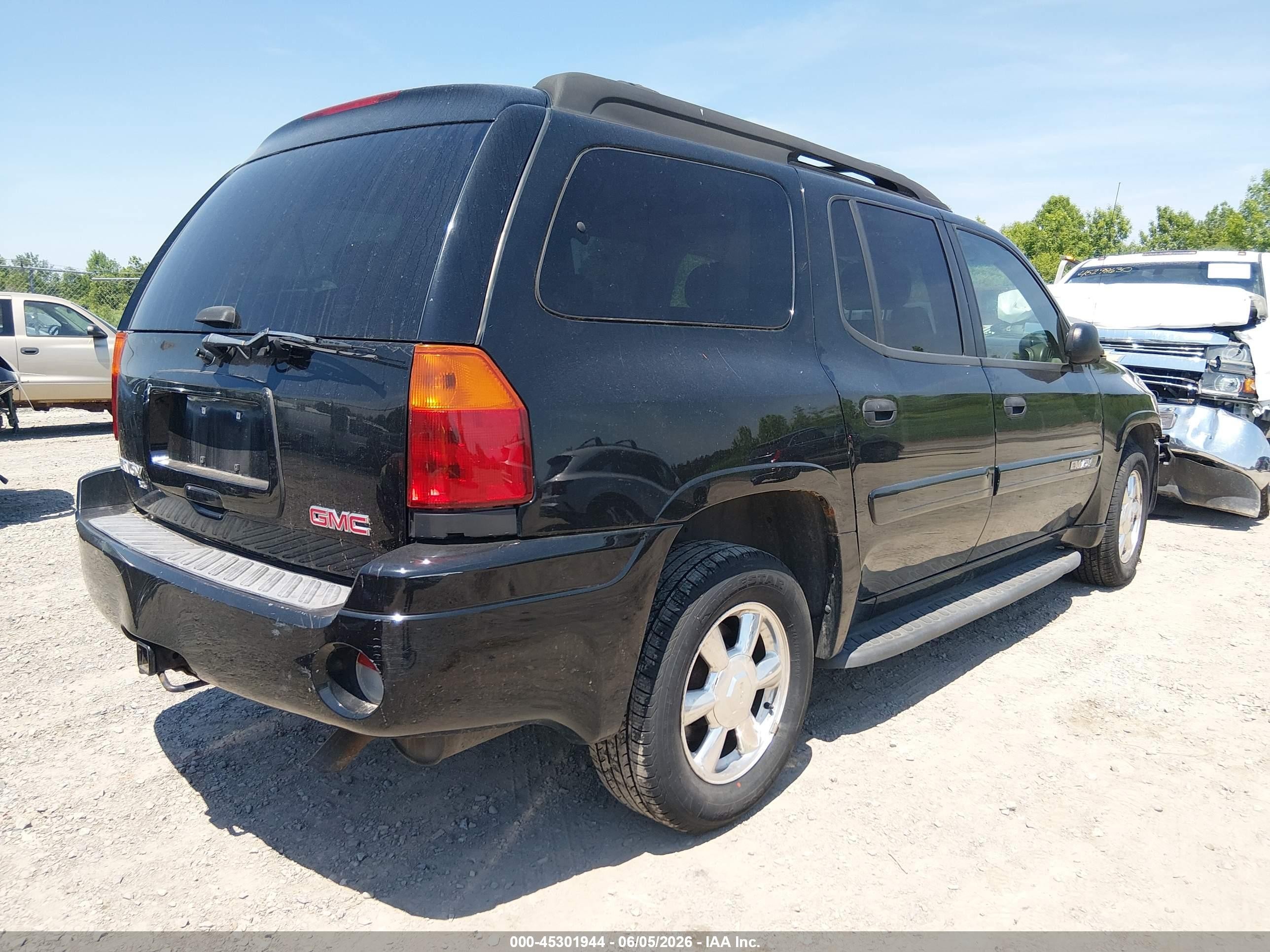 2004 Gmc Envoy Xl Sle Black vin: 1GKET16S746220822