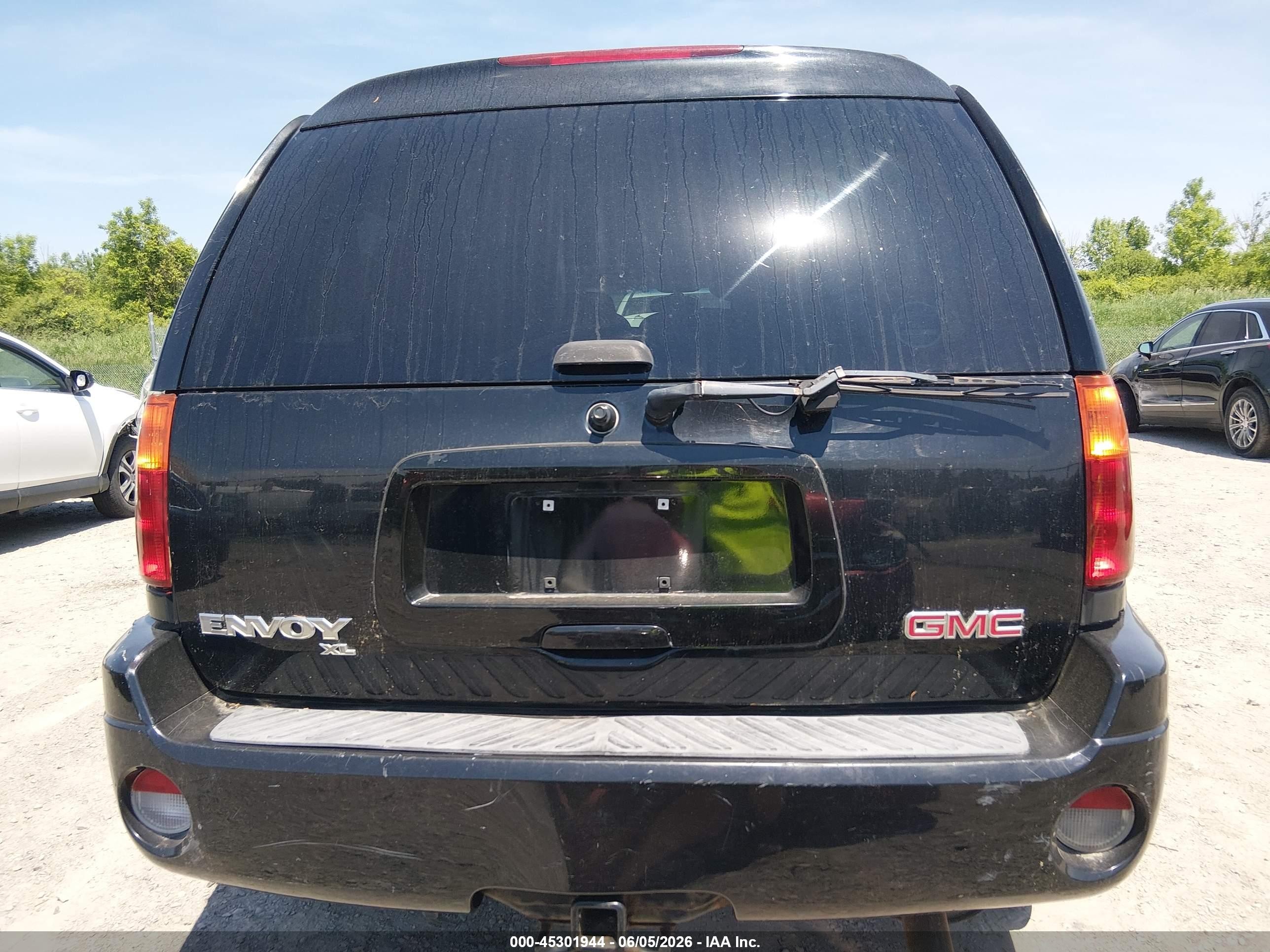 2004 Gmc Envoy Xl Sle Black vin: 1GKET16S746220822