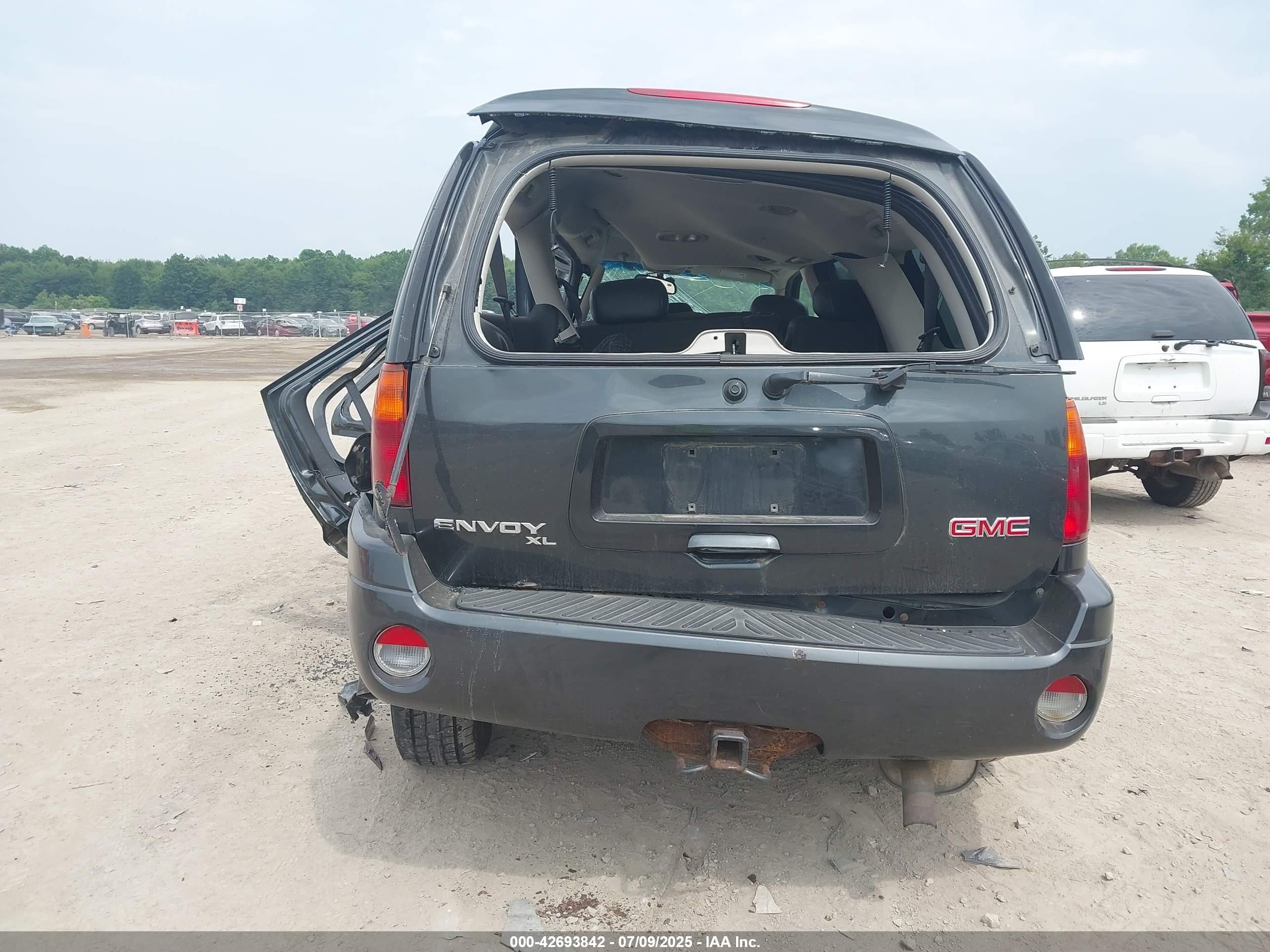 2006 Gmc Envoy Xl Slt Gray vin: 1GKET16S866162870