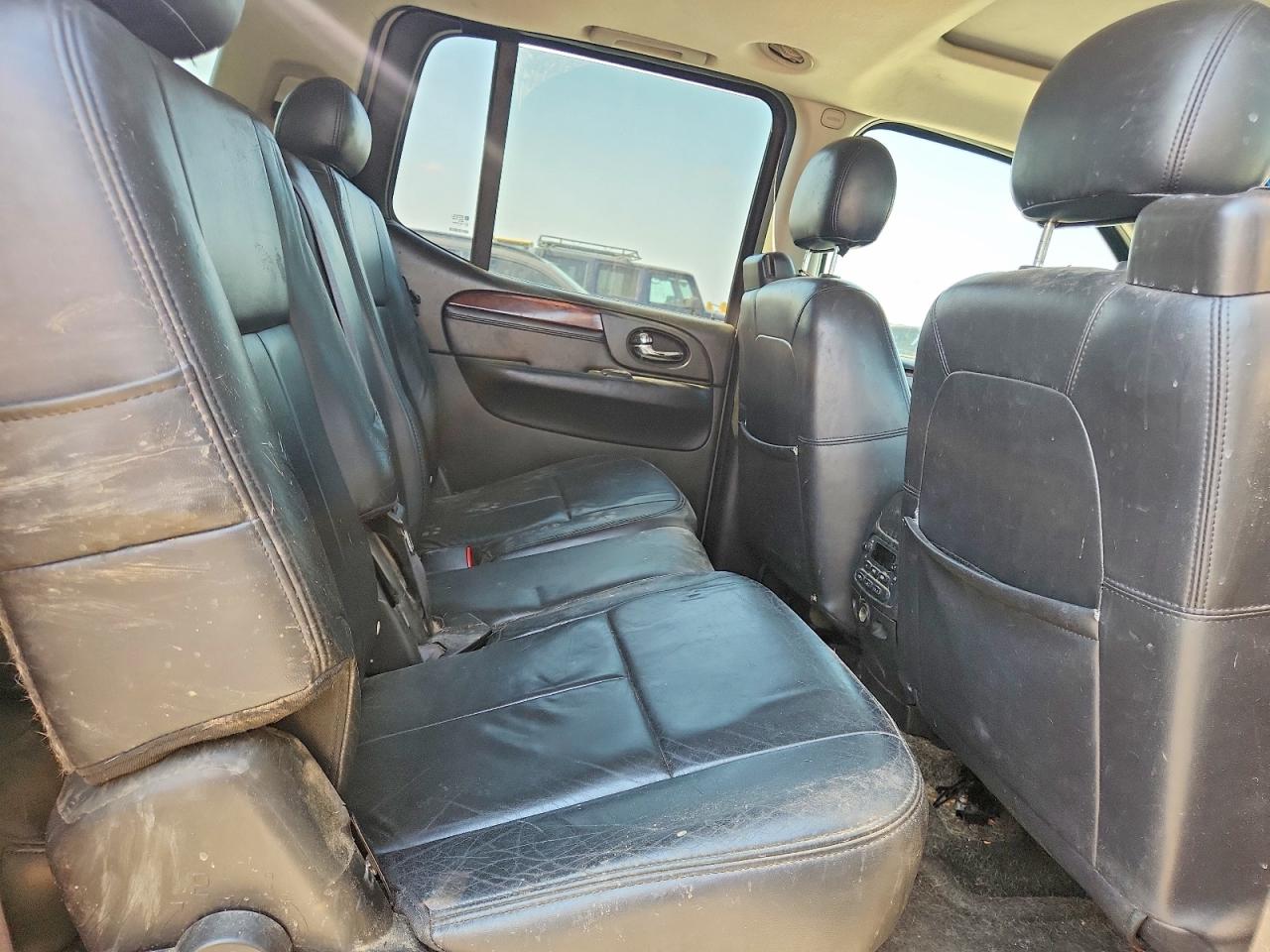 2005 Gmc Envoy Xl Серебряный vin: 1GKET16SX56160892