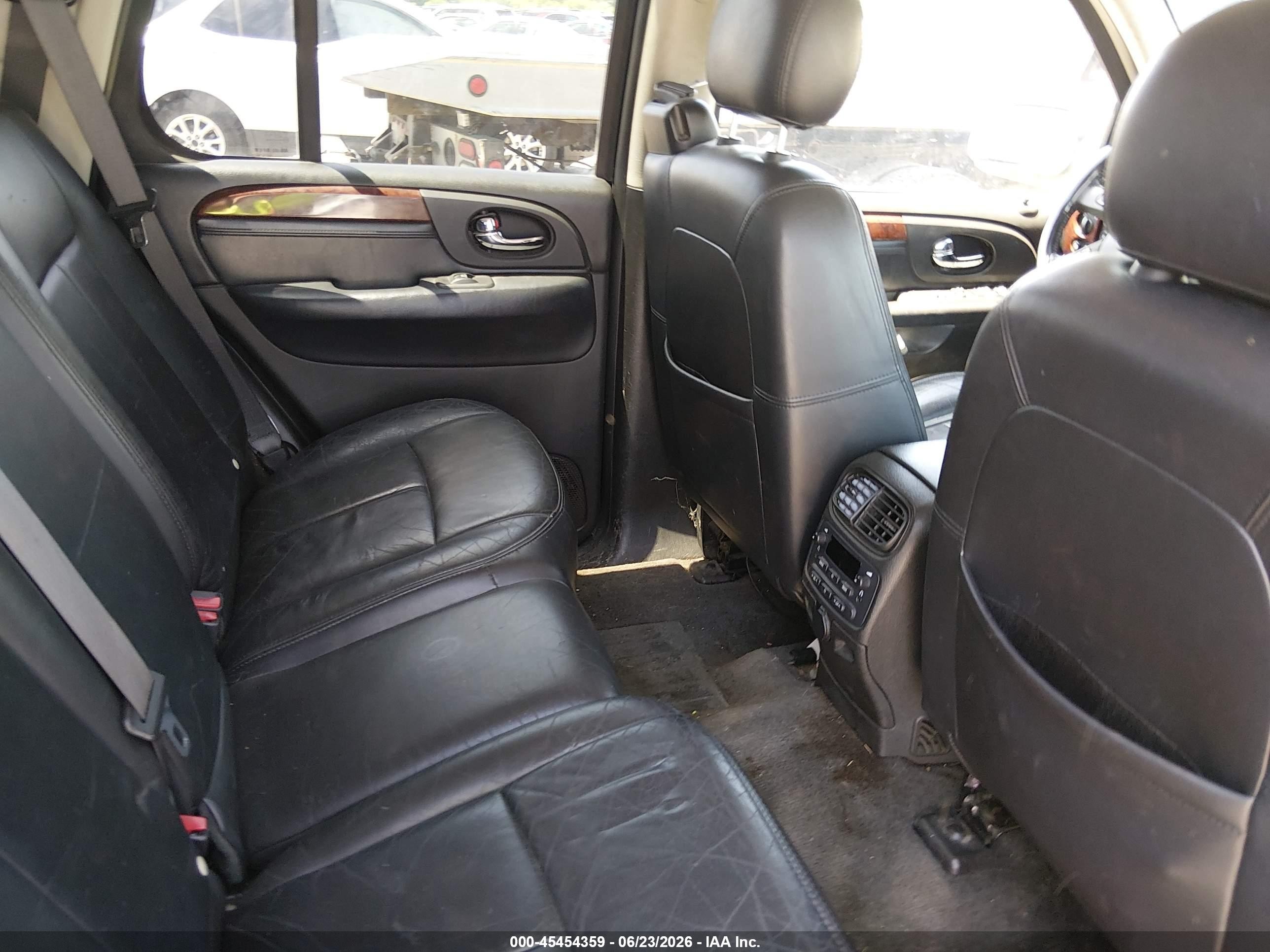 2006 Gmc Envoy Denali Black vin: 1GKET63M062112071